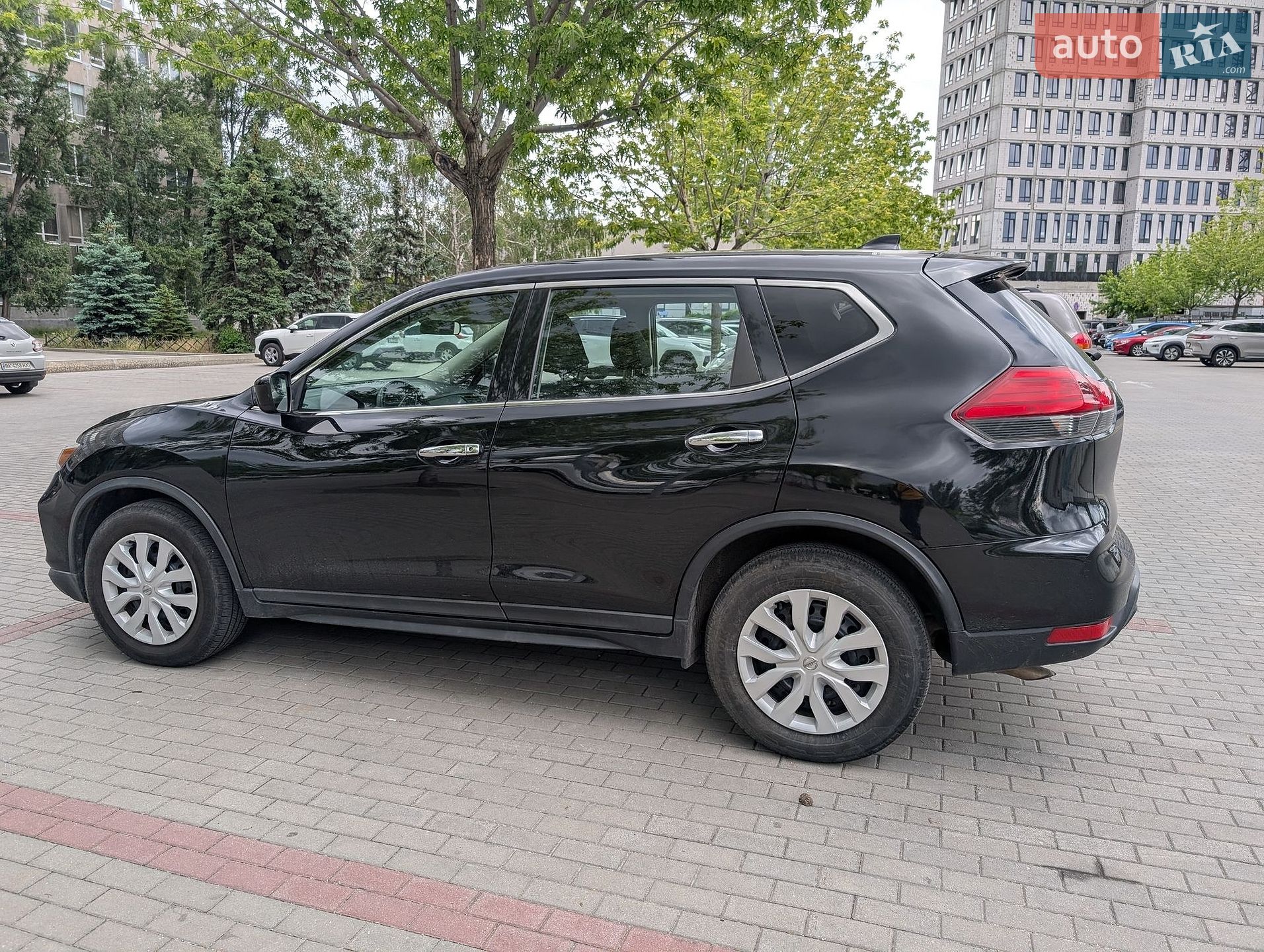 Nissan Rogue 2017 VIN KNMAT2MT5HP552253 фото оголошення 9 з 9
