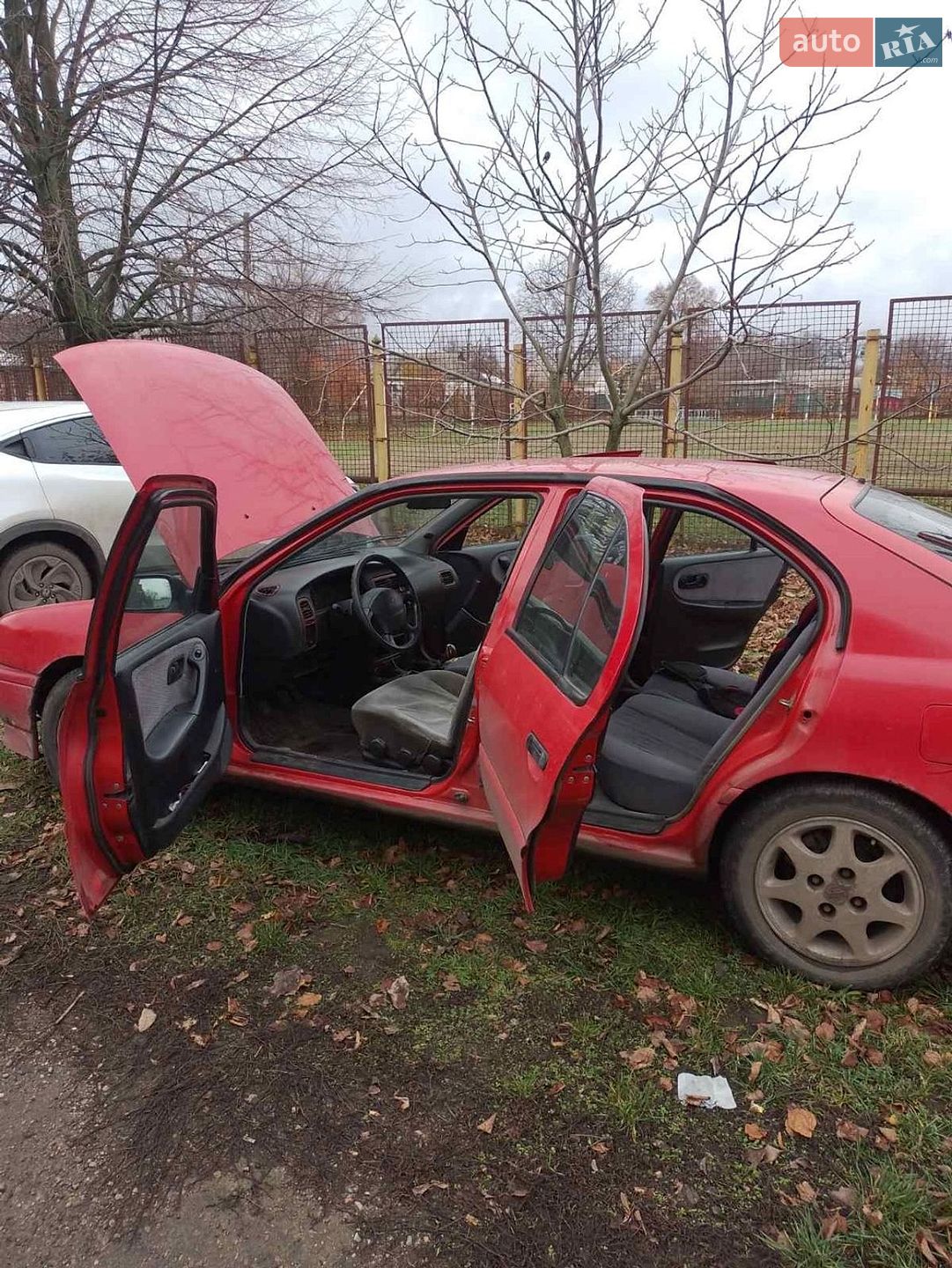 Nissan Primera 1995 VIN SJNFDAP10U0516746 фото оголошення 4 з 10