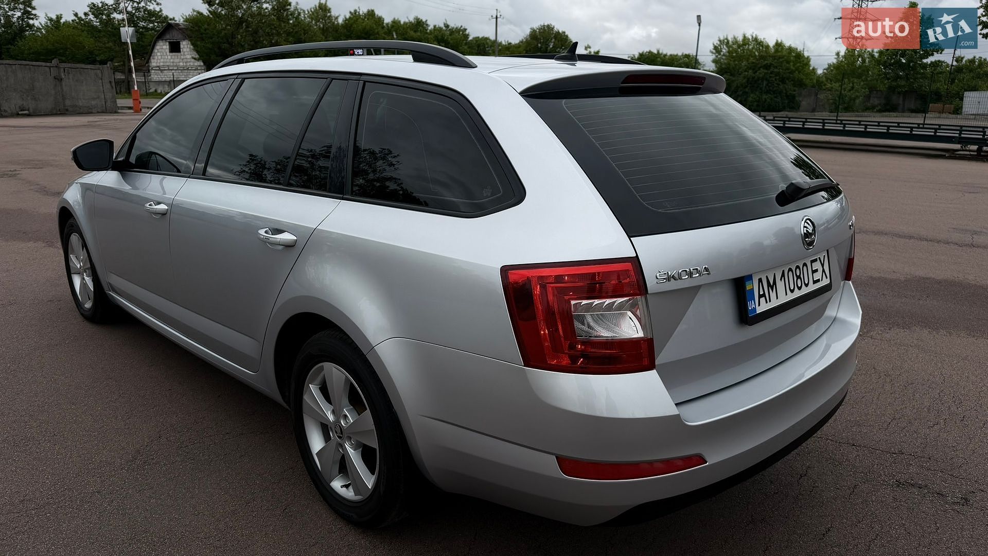 Skoda Octavia 2014 VIN TMBJJ7NE1E0226781 фото оголошення 8 з 54