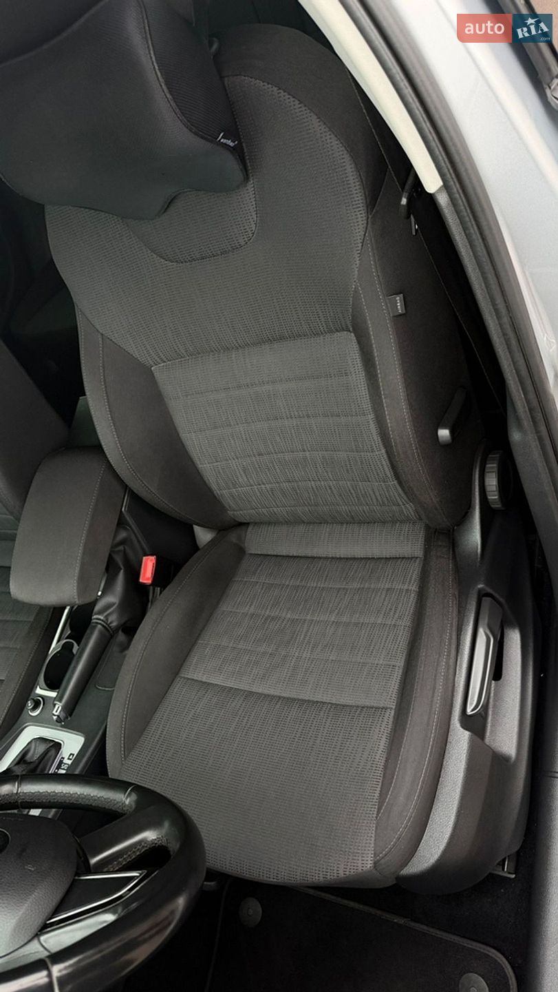 Skoda Octavia 2014 VIN TMBJJ7NE1E0226781 фото оголошення 39 з 54