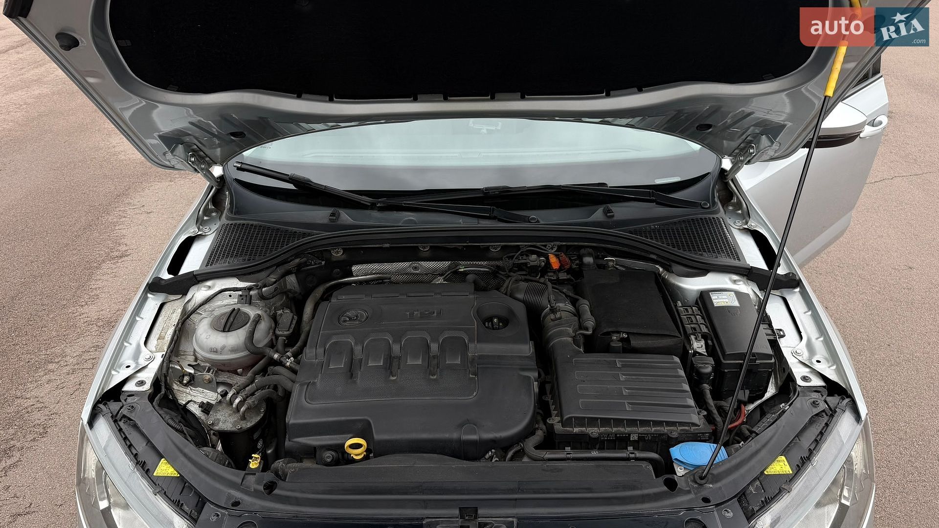 Skoda Octavia 2014 VIN TMBJJ7NE1E0226781 фото оголошення 50 з 54