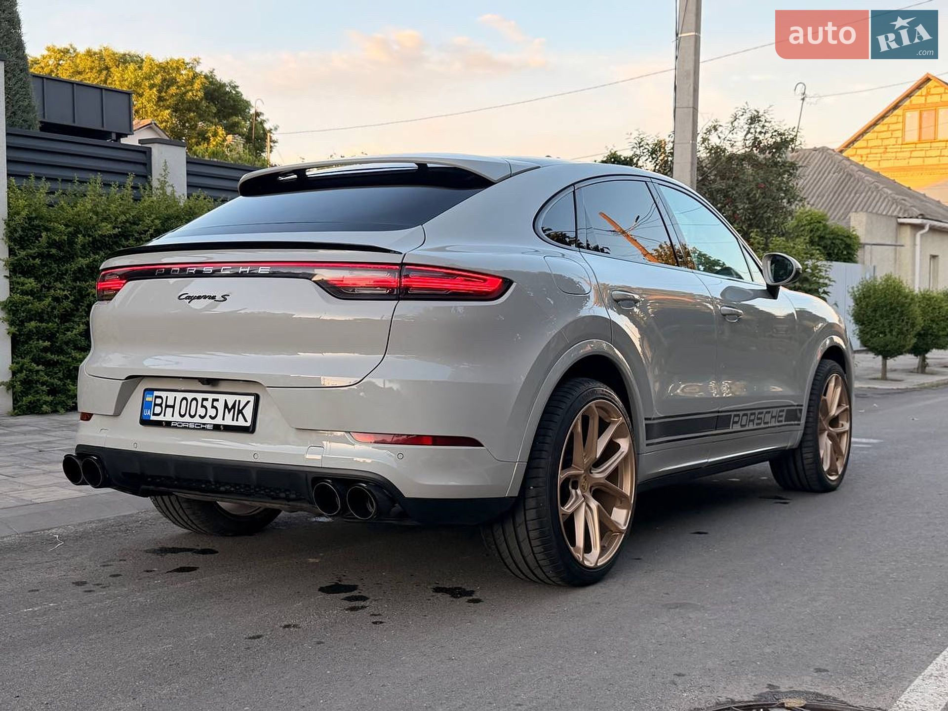 Porsche Cayenne Coupe 2022 VIN WP1BA2AY2PDA26543 фото оголошення 5 з 18