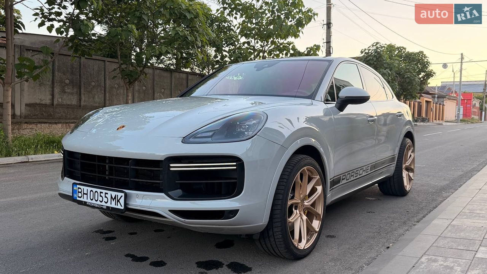 Porsche Cayenne Coupe 2022 VIN WP1BA2AY2PDA26543 фото оголошення 10 з 18