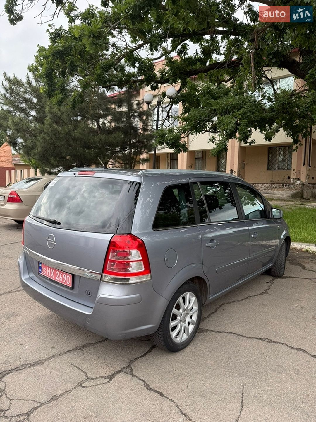 Opel Zafira 2010 VIN W0L0AHM75A2011227 фото оголошення 8 з 46