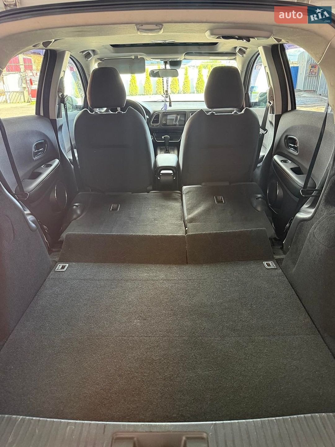 Honda HR-V 2021 VIN 3CZRU5H5XNM704326 фото оголошення 8 з 10