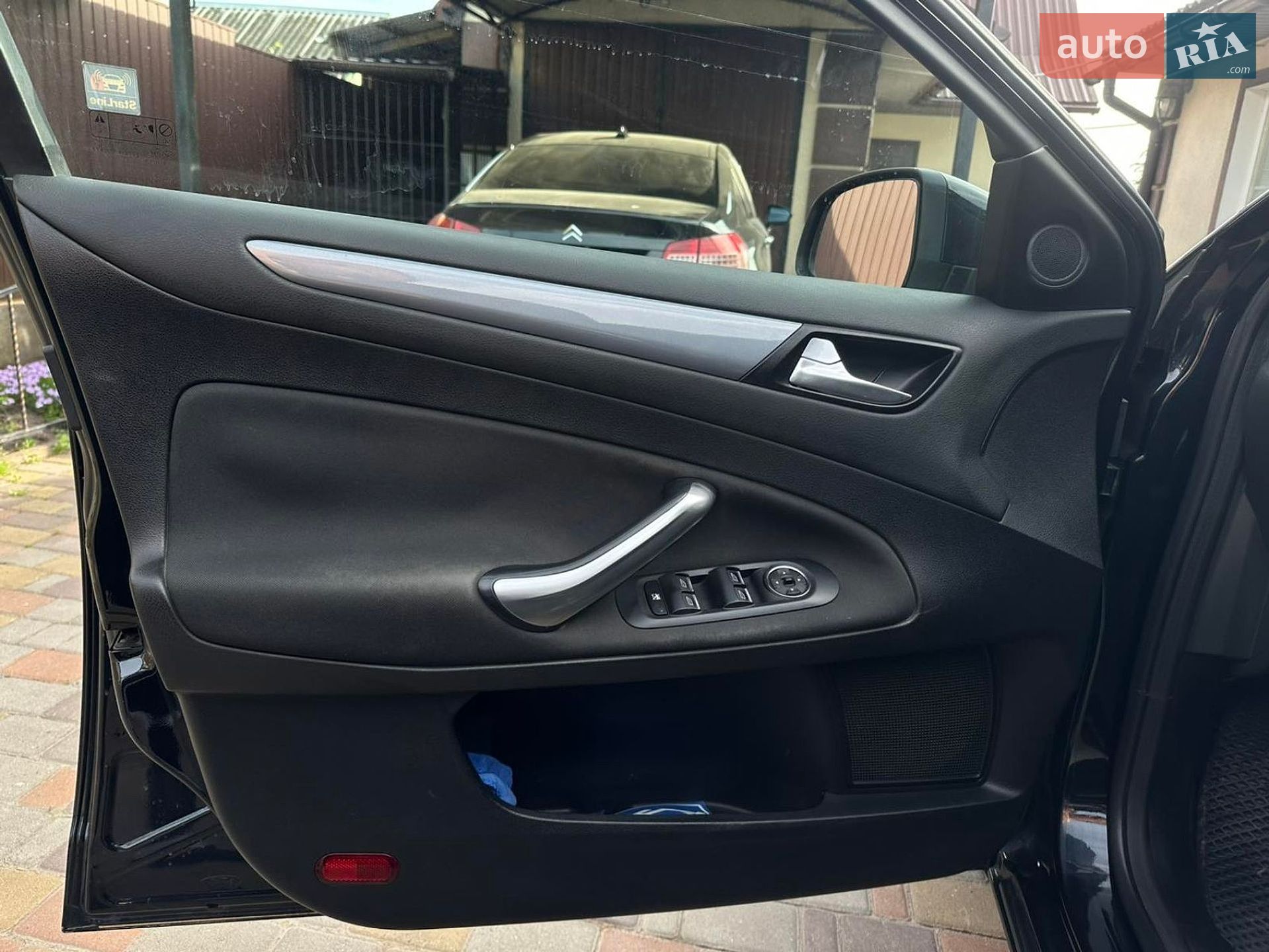 Ford Mondeo 2012 VIN WF0DXXGBBDCA74703 фото оголошення 7 з 21