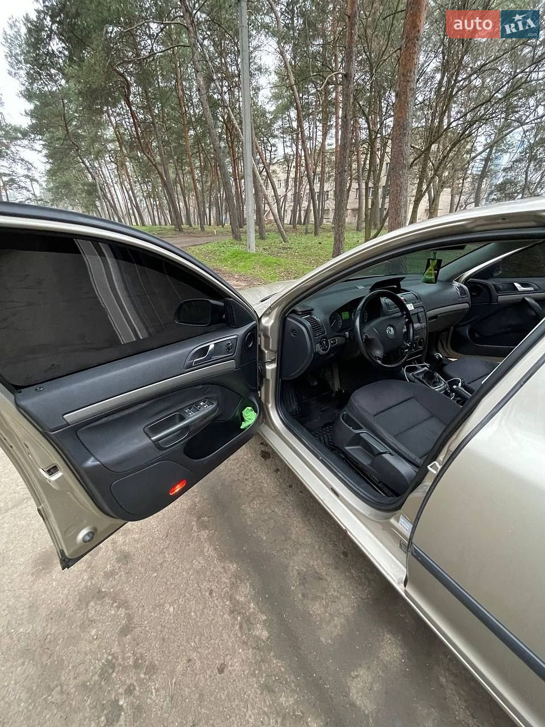 Skoda Superb 2004 VIN TMBCA21ZX58021482 фото оголошення 9 з 14
