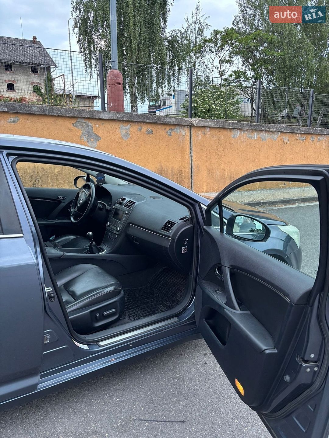 Toyota Avensis 2009 VIN SB1EB76LX0E001609 фото оголошення 12 з 21