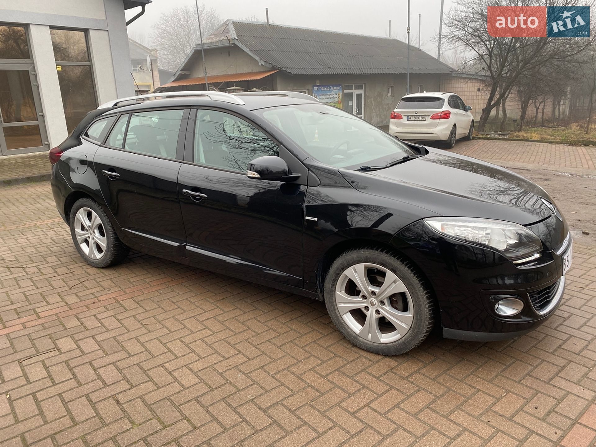 Renault Megane 2012 VIN VF1KZ140647183429 фото оголошення 3 з 26