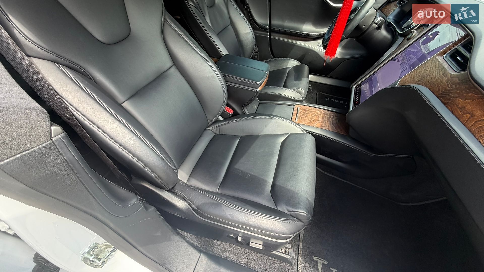 Tesla Model S 2020 VIN 5YJSA1E2XMF427425 фото оголошення 6 з 12