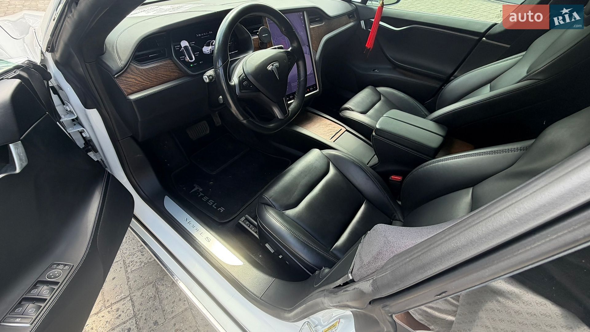 Tesla Model S 2020 VIN 5YJSA1E2XMF427425 фото оголошення 7 з 12