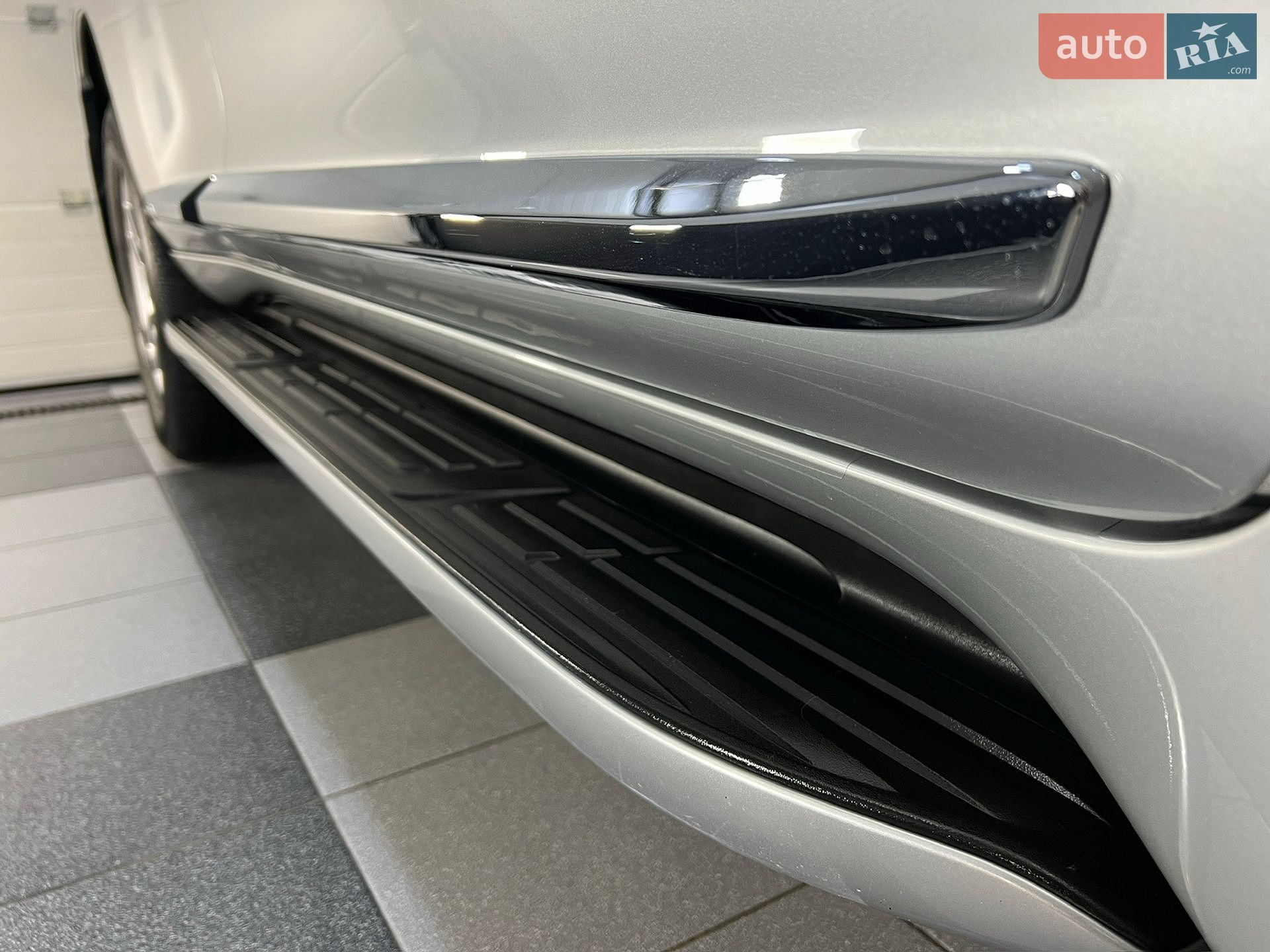 Toyota Land Cruiser Prado 2018 VIN JTEBR3FJ70K108843 фото оголошення 19 з 123