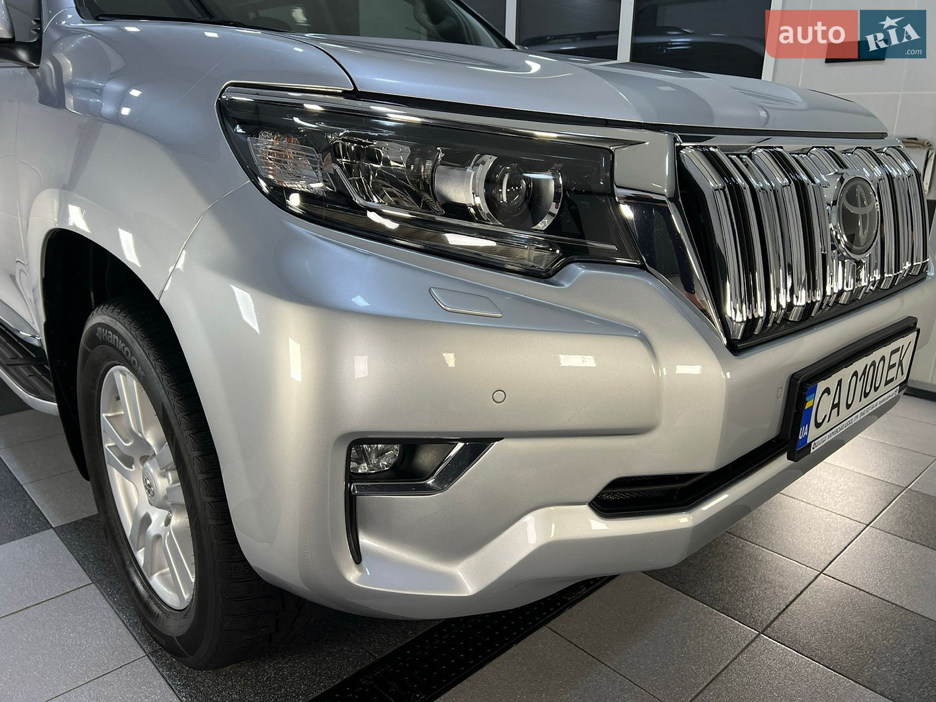 Toyota Land Cruiser Prado 2018 VIN JTEBR3FJ70K108843 фото оголошення 10 з 123
