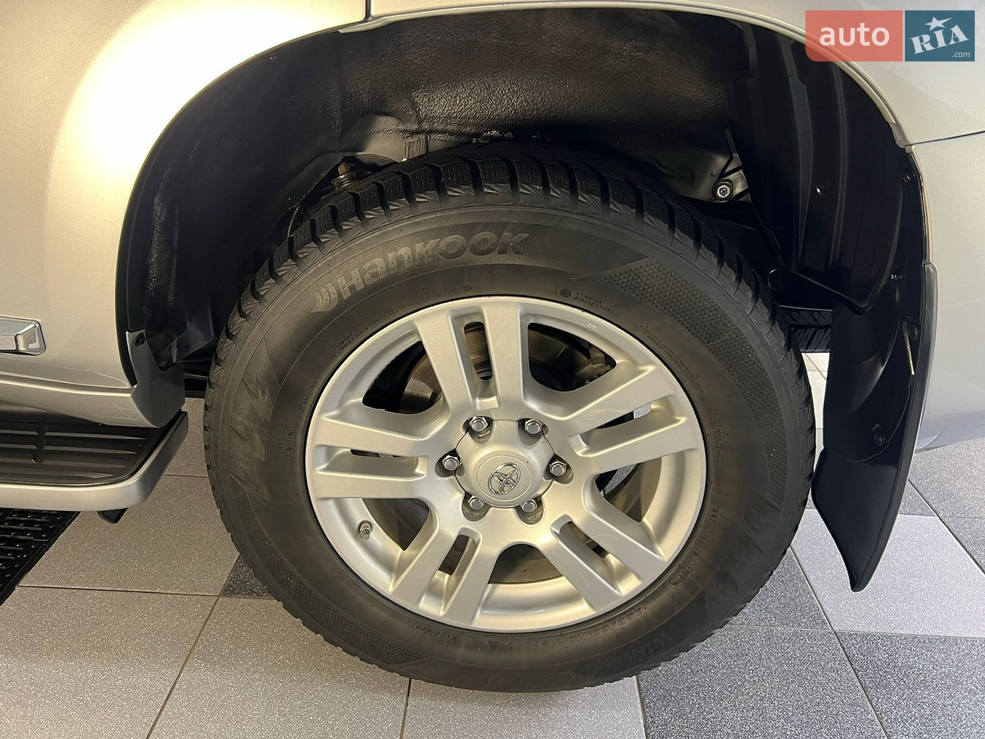 Toyota Land Cruiser Prado 2018 VIN JTEBR3FJ70K108843 фото оголошення 55 з 123