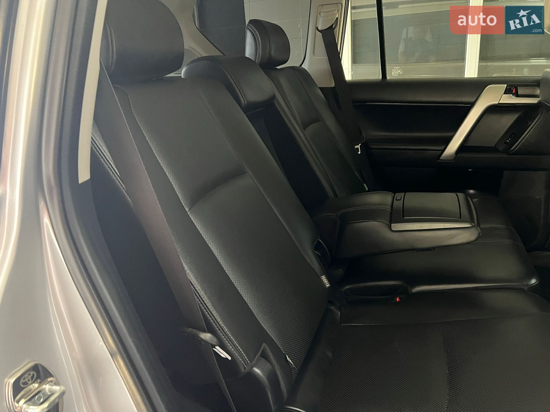 Toyota Land Cruiser Prado 2018 VIN JTEBR3FJ70K108843 фото оголошення 110 з 123