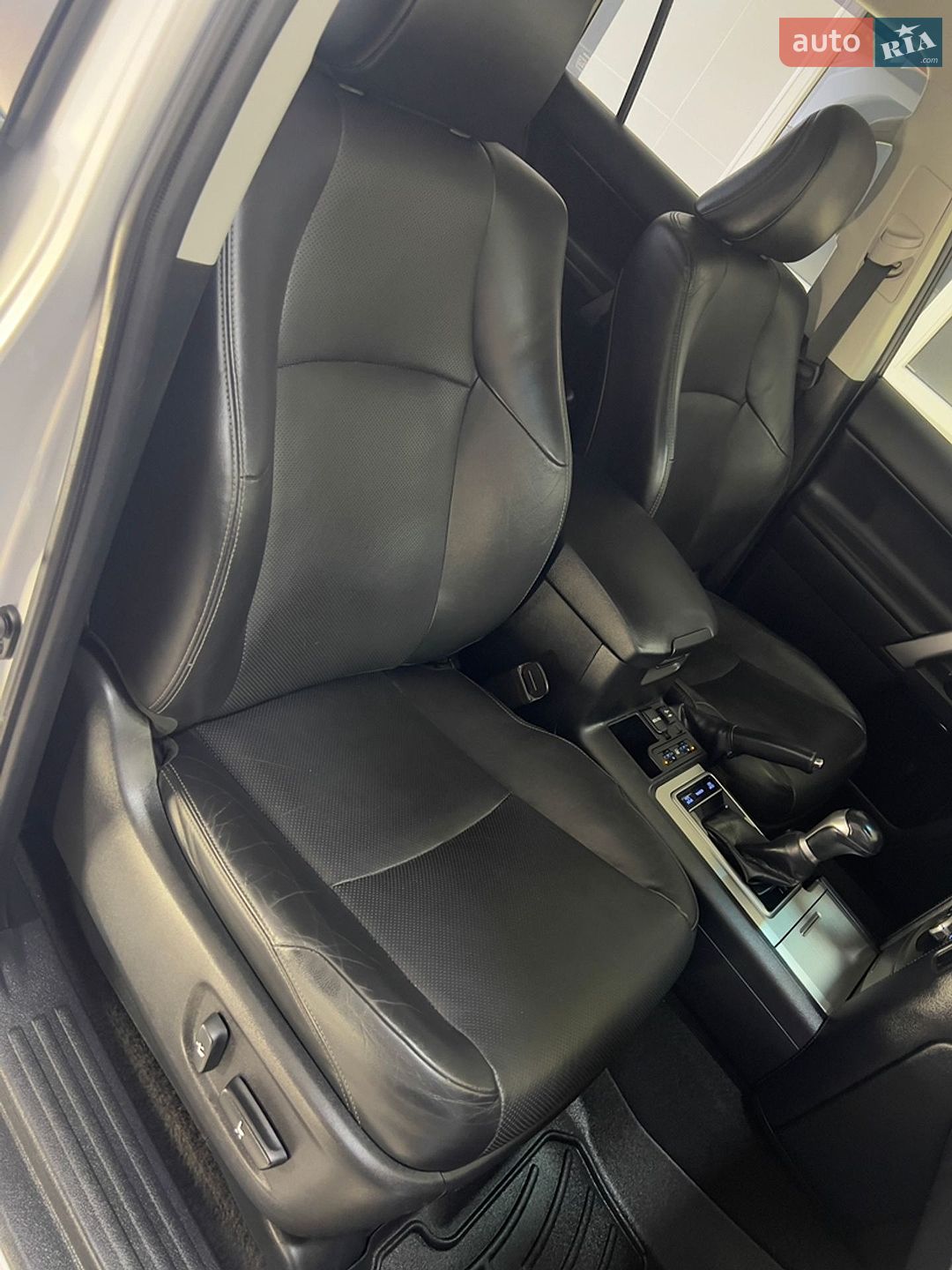 Toyota Land Cruiser Prado 2018 VIN JTEBR3FJ70K108843 фото оголошення 114 з 123