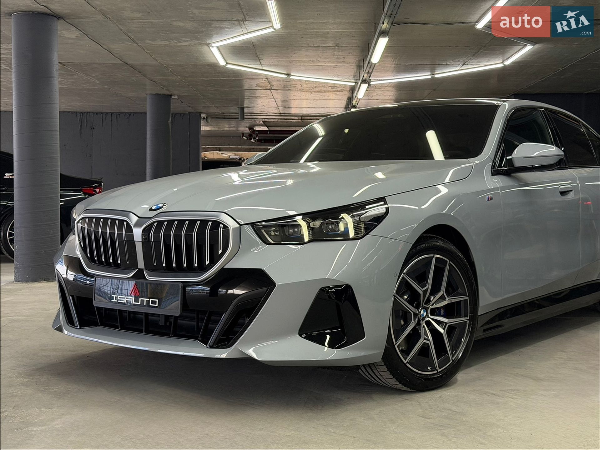 BMW 5 Series 2023 VIN WBA41FL03RCP48876 фото оголошення 9 з 30
