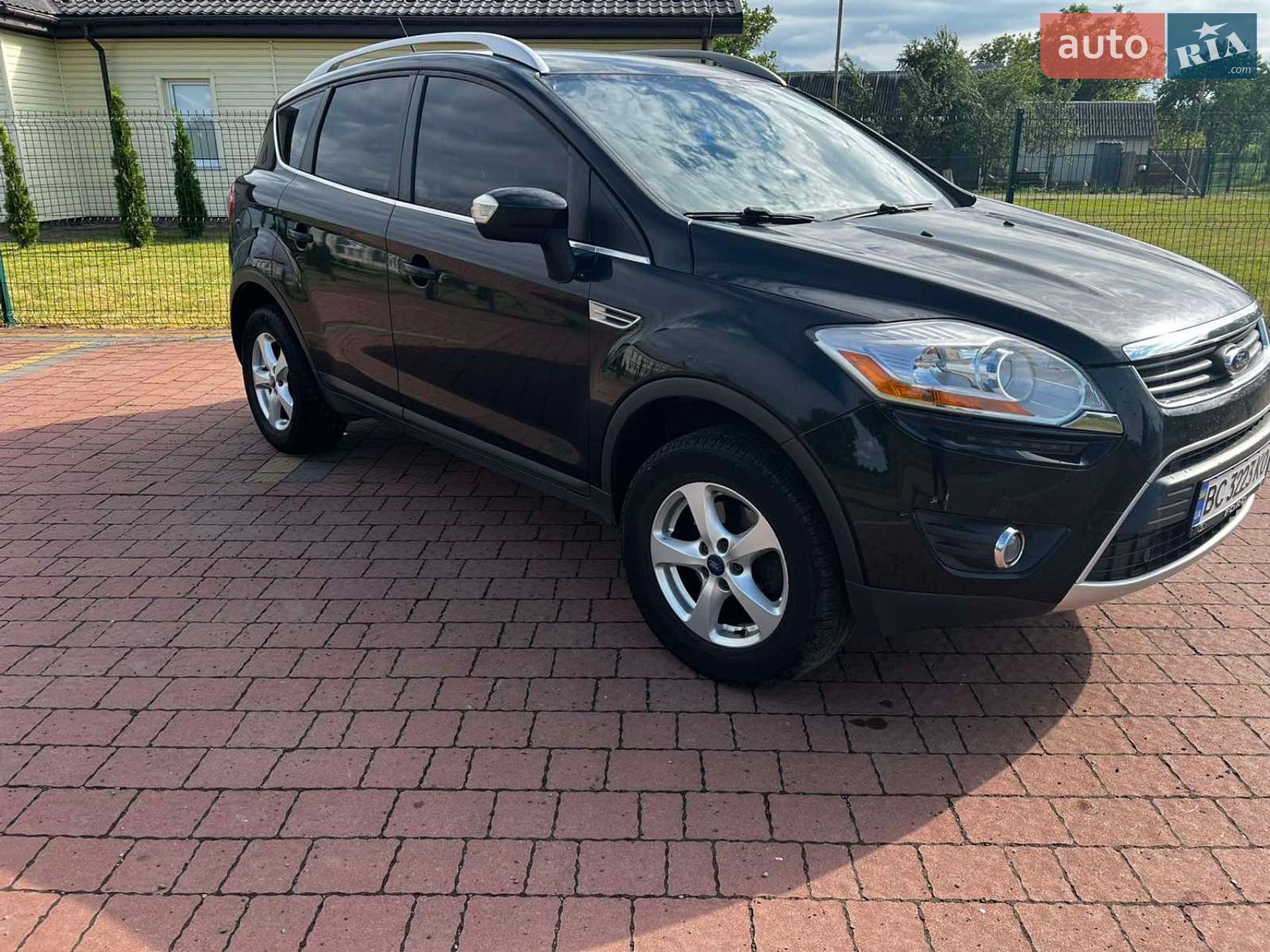 Ford Kuga 2011 VIN WF0RXXGCDRBE46526 фото оголошення 2 з 44