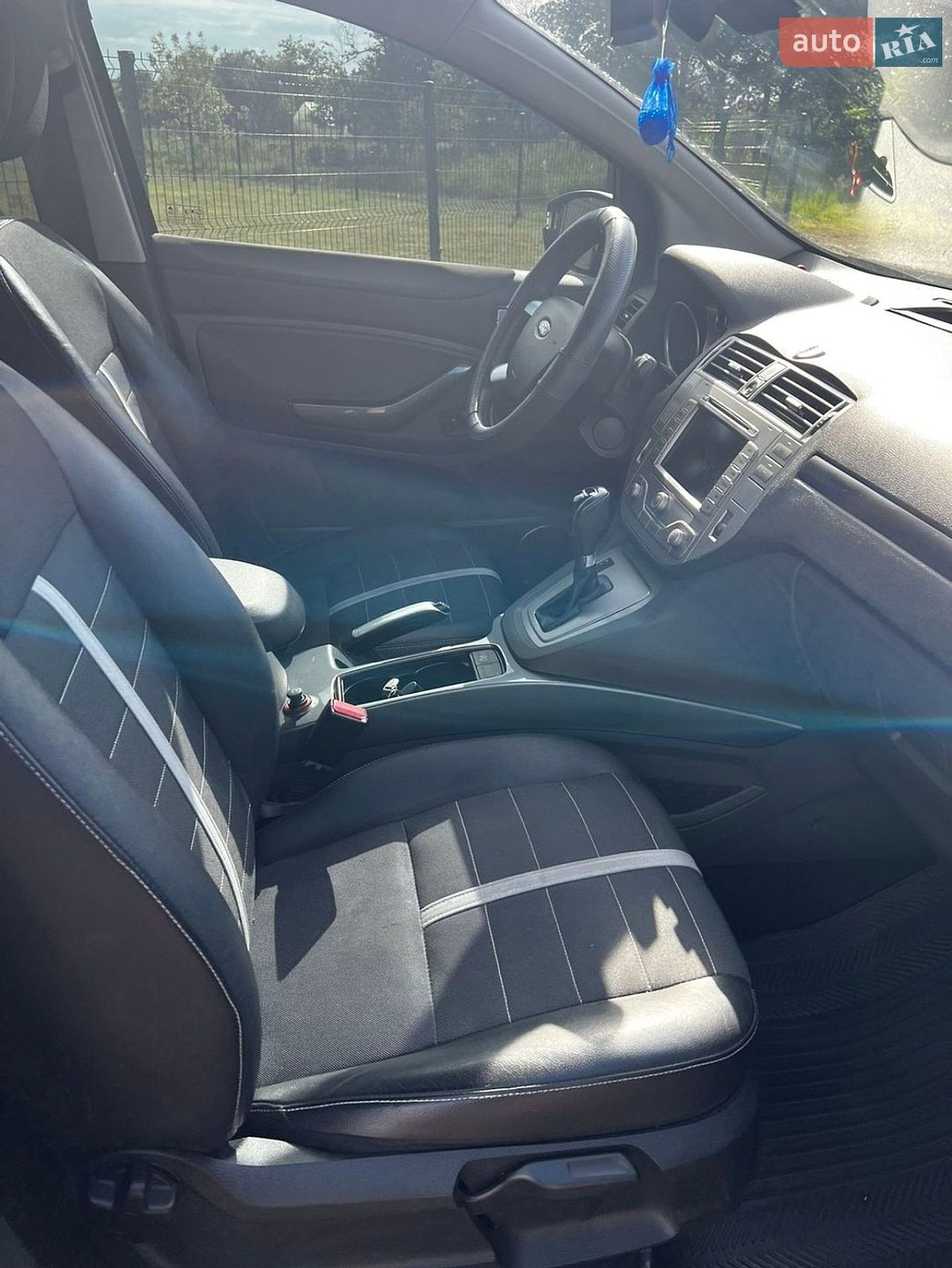 Ford Kuga 2011 VIN WF0RXXGCDRBE46526 фото оголошення 26 з 44