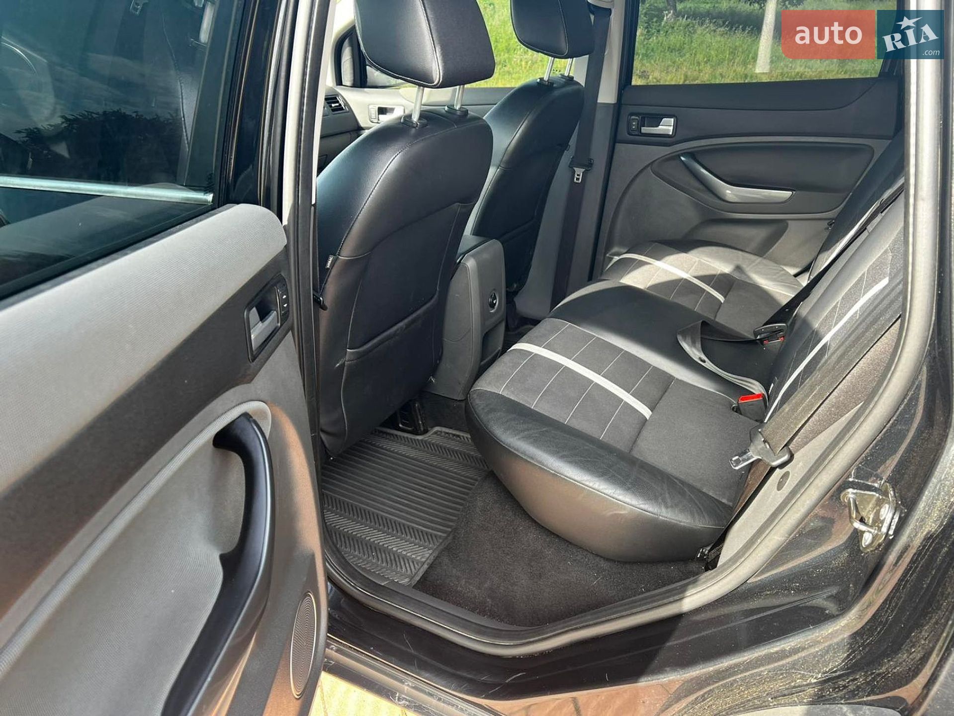 Ford Kuga 2011 VIN WF0RXXGCDRBE46526 фото оголошення 22 з 44