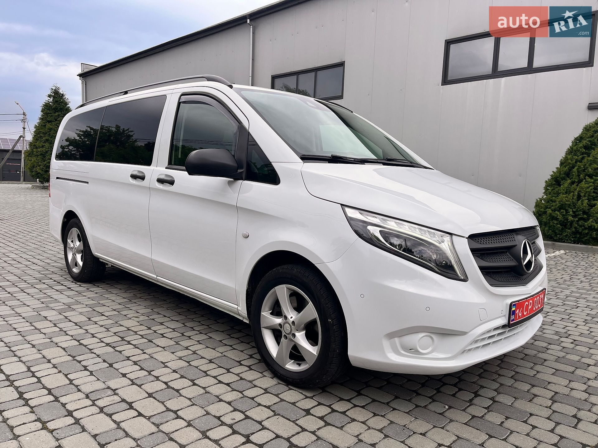 Mercedes-Benz Vito 2017 VIN WDF44770313376823 фото оголошення 3 з 105