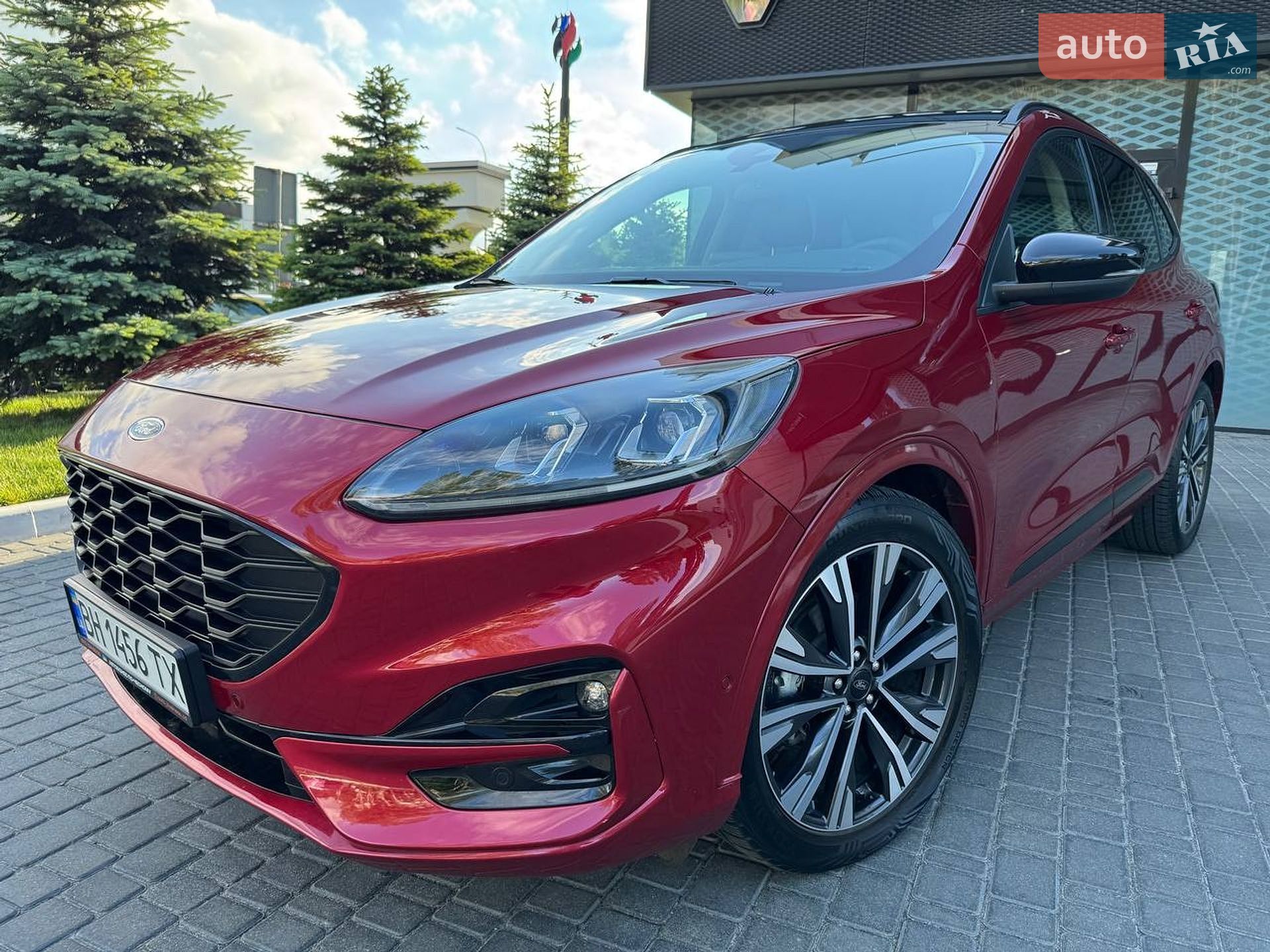 Ford Escape 2020 VIN 1FMCU0BZ2LUB38130 фото оголошення 5 з 57