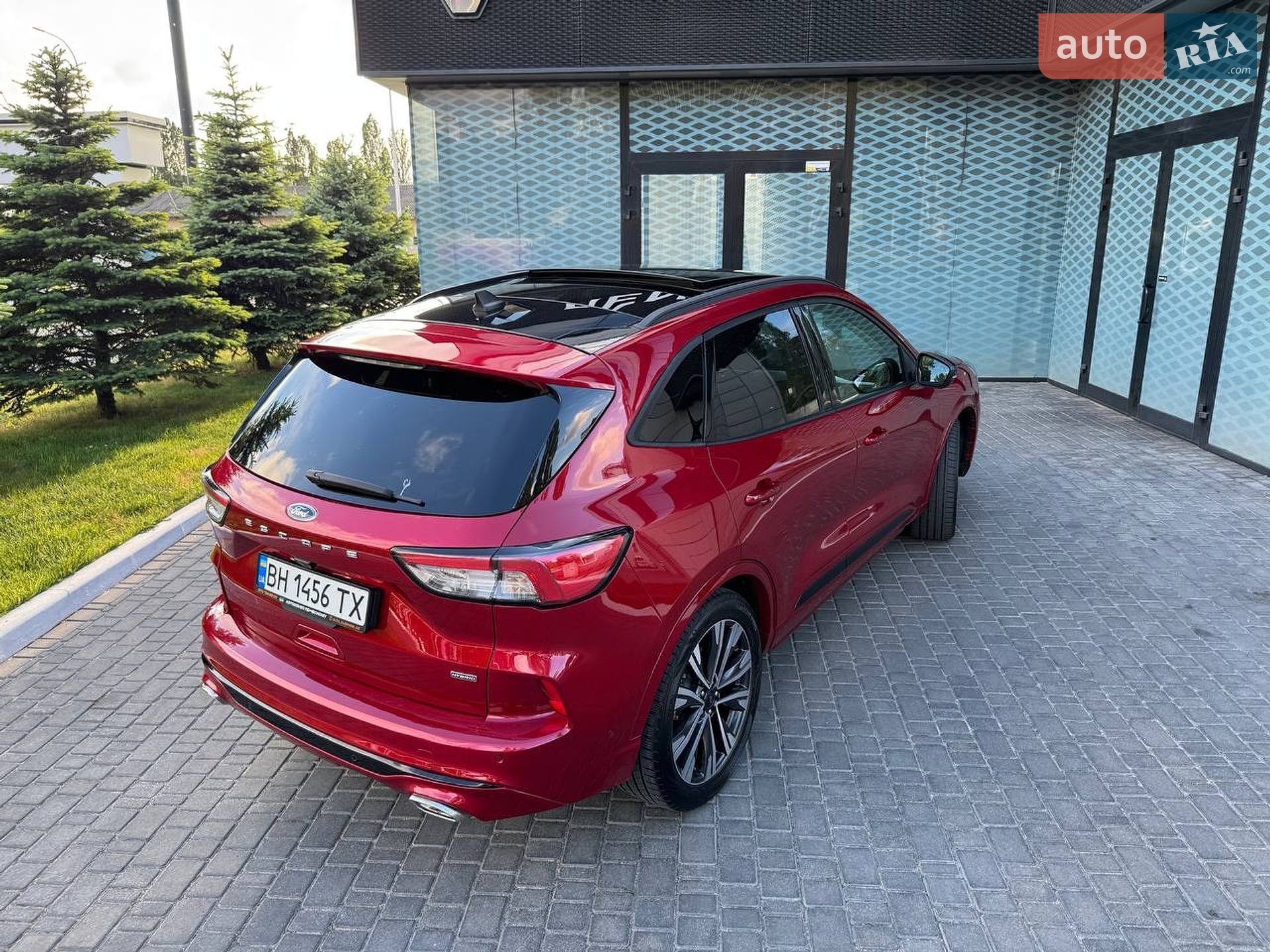 Ford Escape 2020 VIN 1FMCU0BZ2LUB38130 фото оголошення 35 з 57
