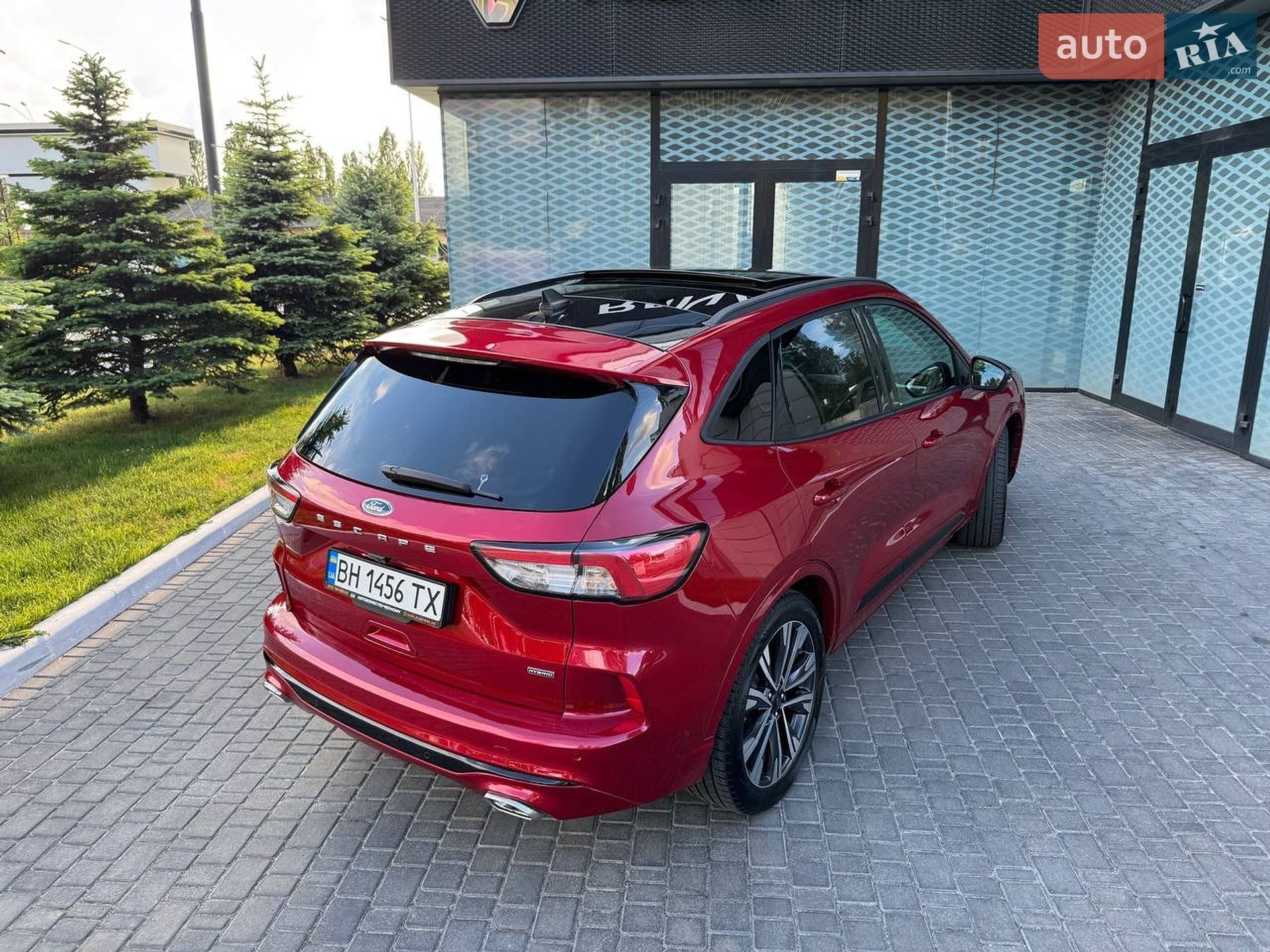 Ford Escape 2020 VIN 1FMCU0BZ2LUB38130 фото оголошення 37 з 57