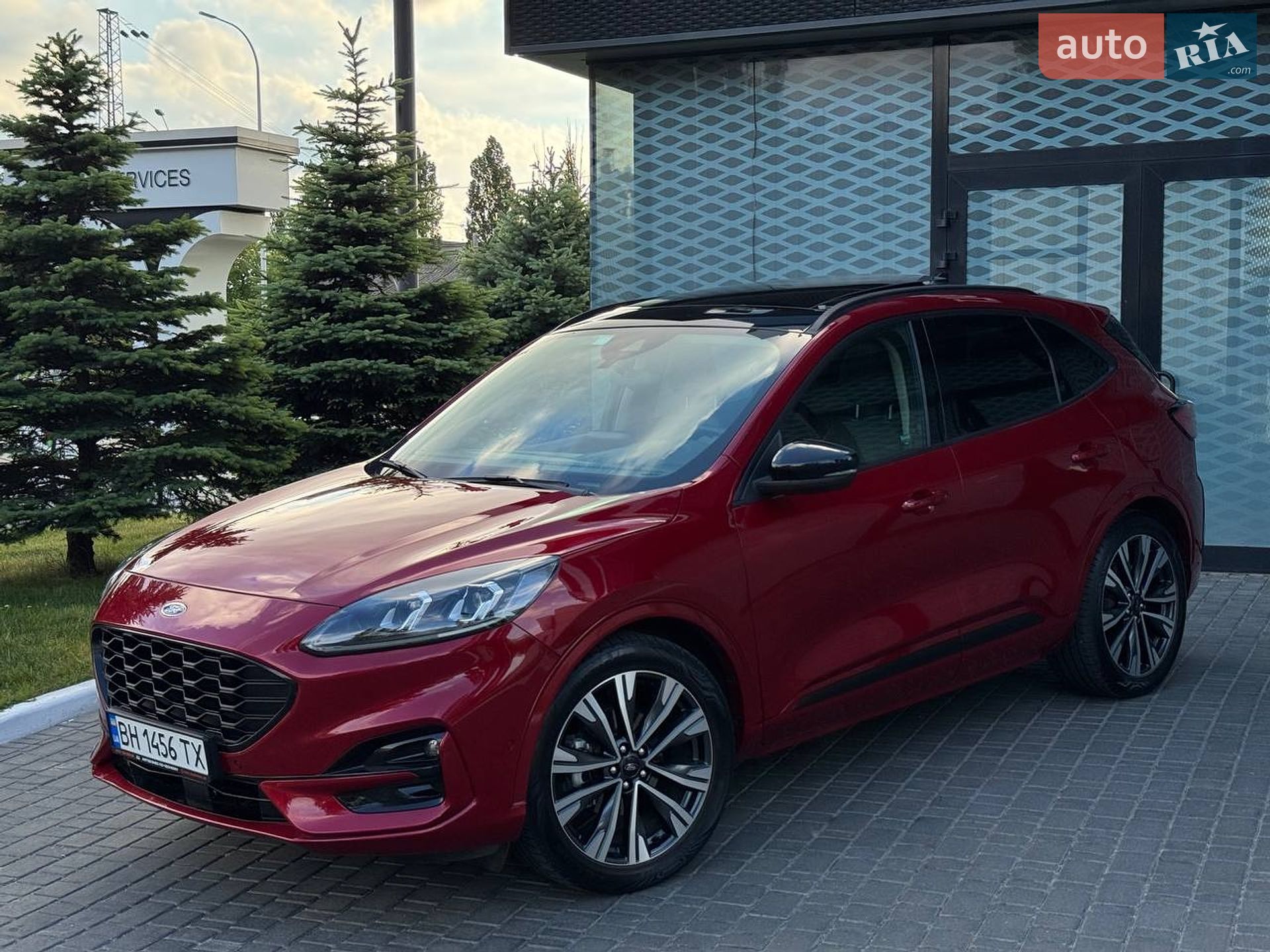 Ford Escape 2020 VIN 1FMCU0BZ2LUB38130 фото оголошення 46 з 57