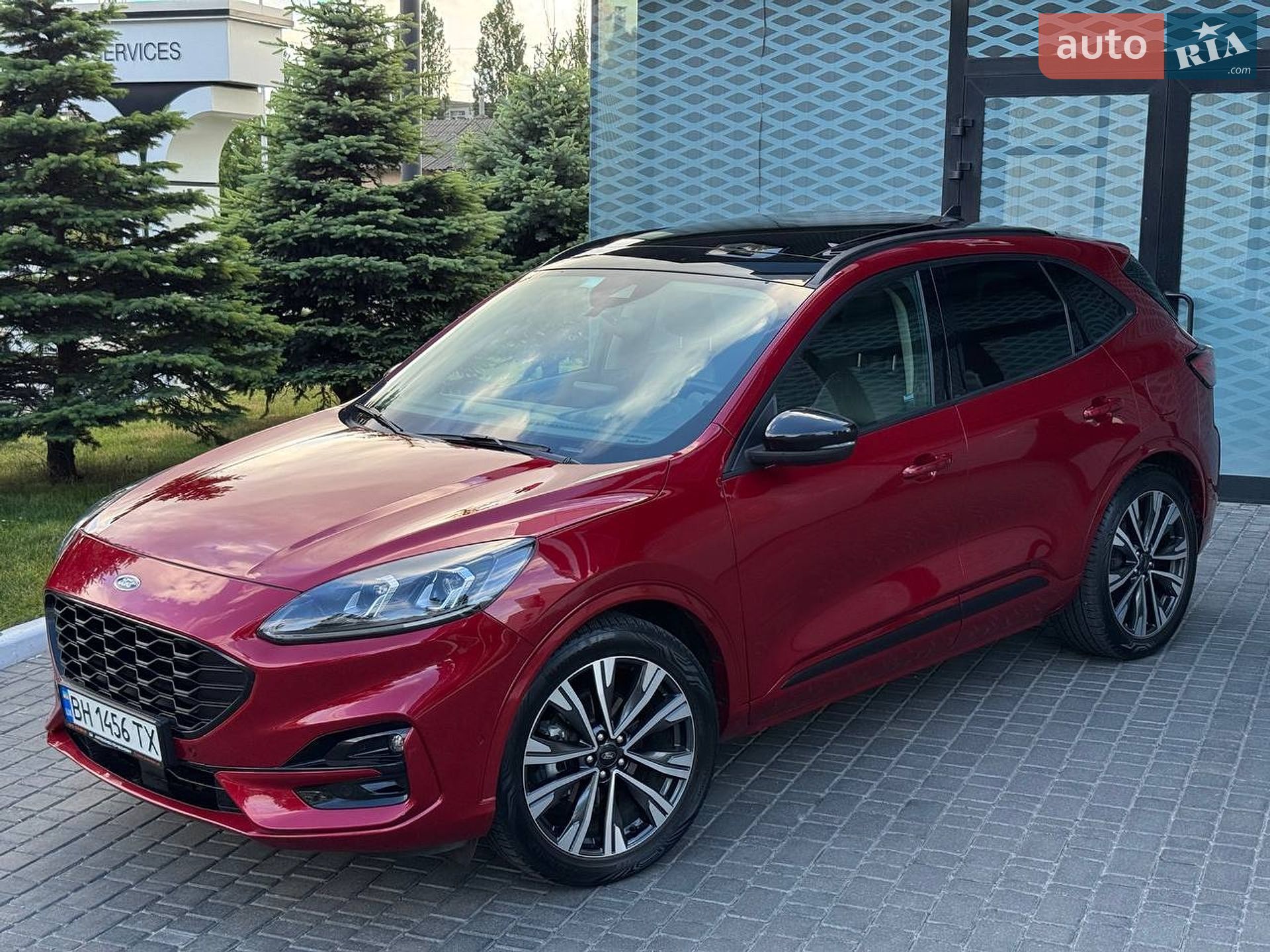 Ford Escape 2020 VIN 1FMCU0BZ2LUB38130 фото оголошення 48 з 57