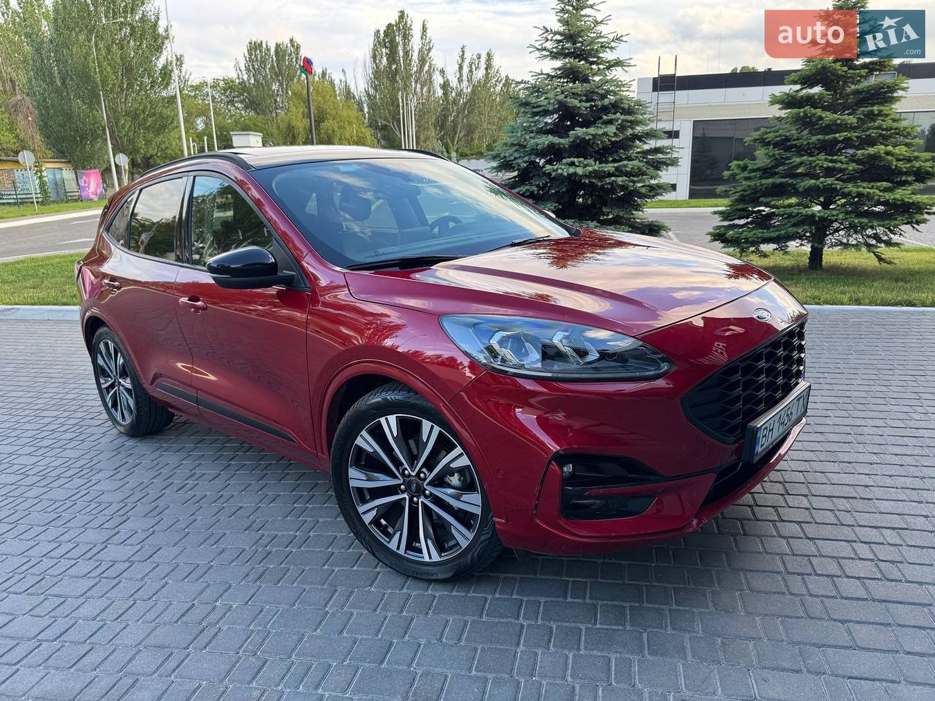 Ford Escape 2020 VIN 1FMCU0BZ2LUB38130 фото оголошення 54 з 57