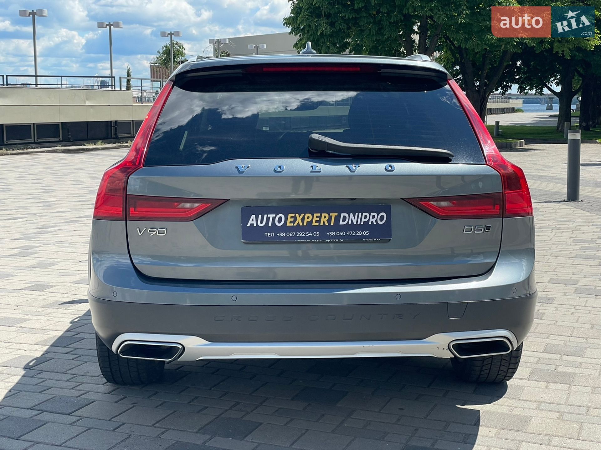 Volvo V90 Cross Country 2020 VIN YV1PZ68TCL1113849 фото оголошення 3 з 51
