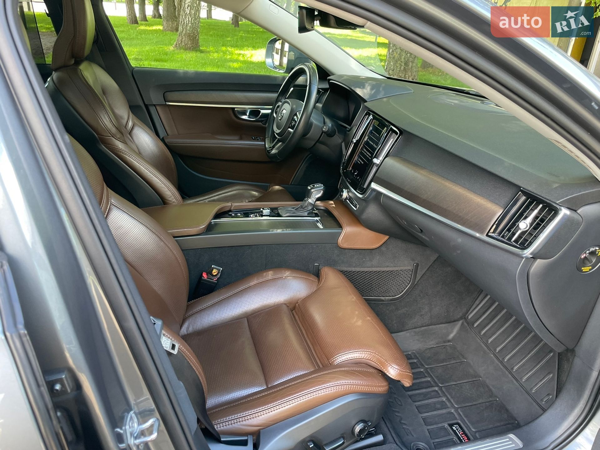 Volvo V90 Cross Country 2020 VIN YV1PZ68TCL1113849 фото оголошення 26 з 51