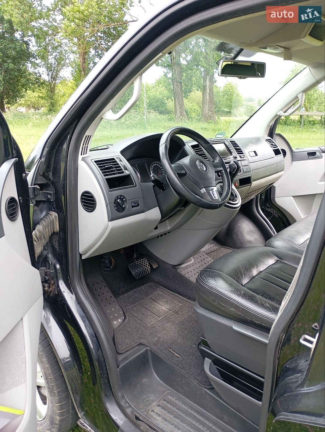 Volkswagen Transporter 2011 VIN WV2ZZZ7HZCH003084 фото оголошення 7 з 10