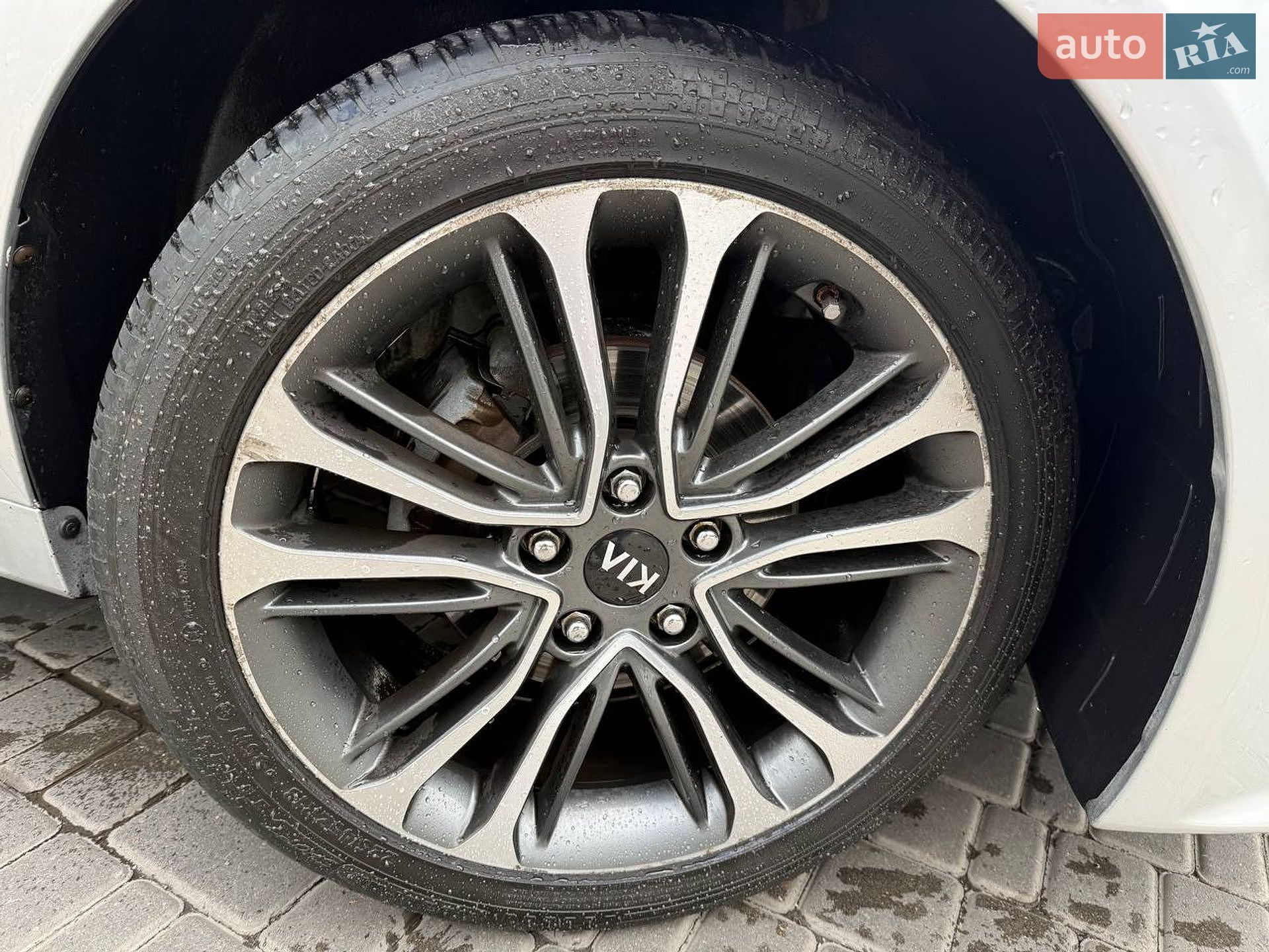 Kia K5 2011 VIN KNAGN415BBA114678 фото оголошення 4 з 30