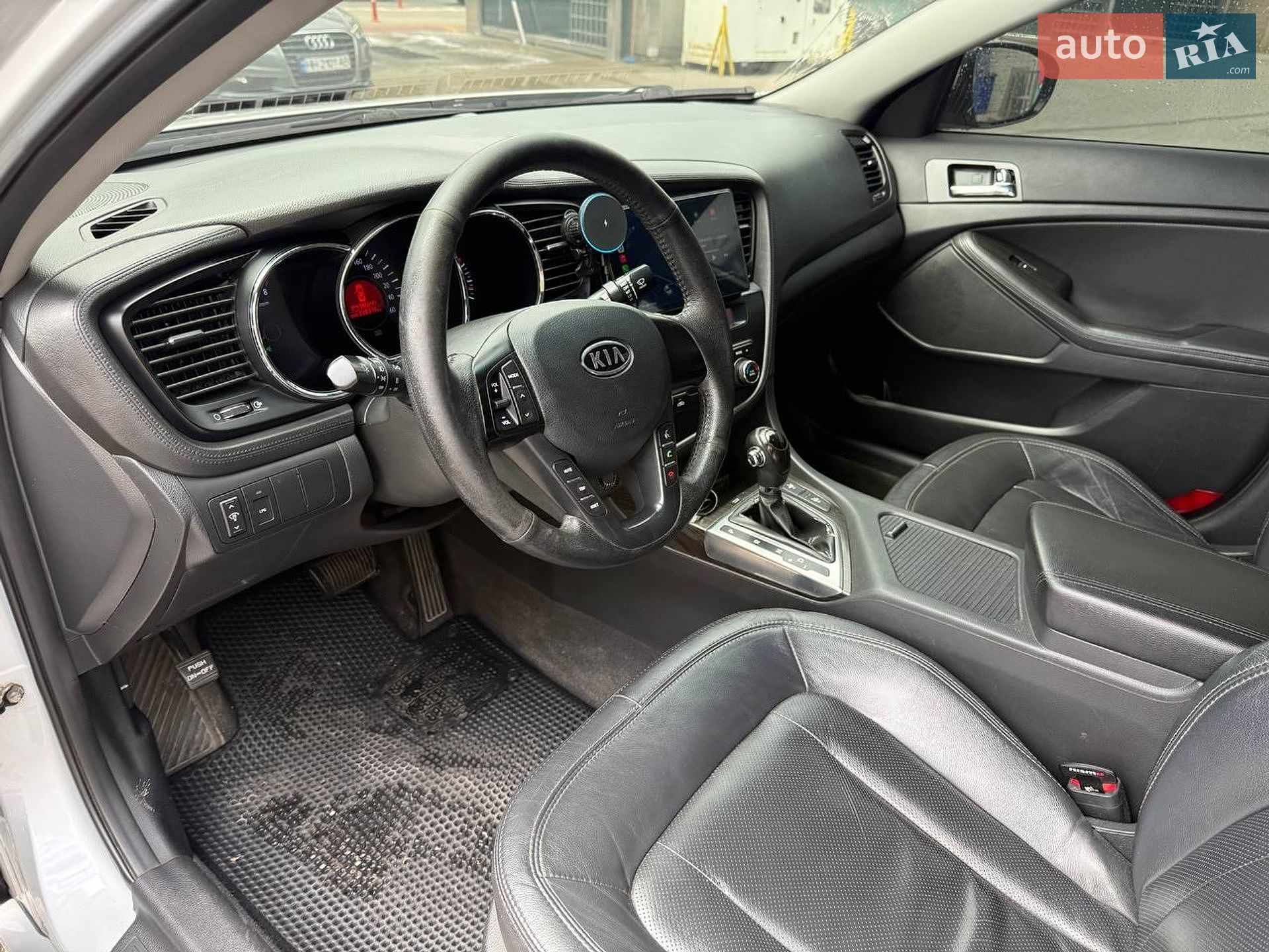 Kia K5 2011 VIN KNAGN415BBA114678 фото оголошення 19 з 30