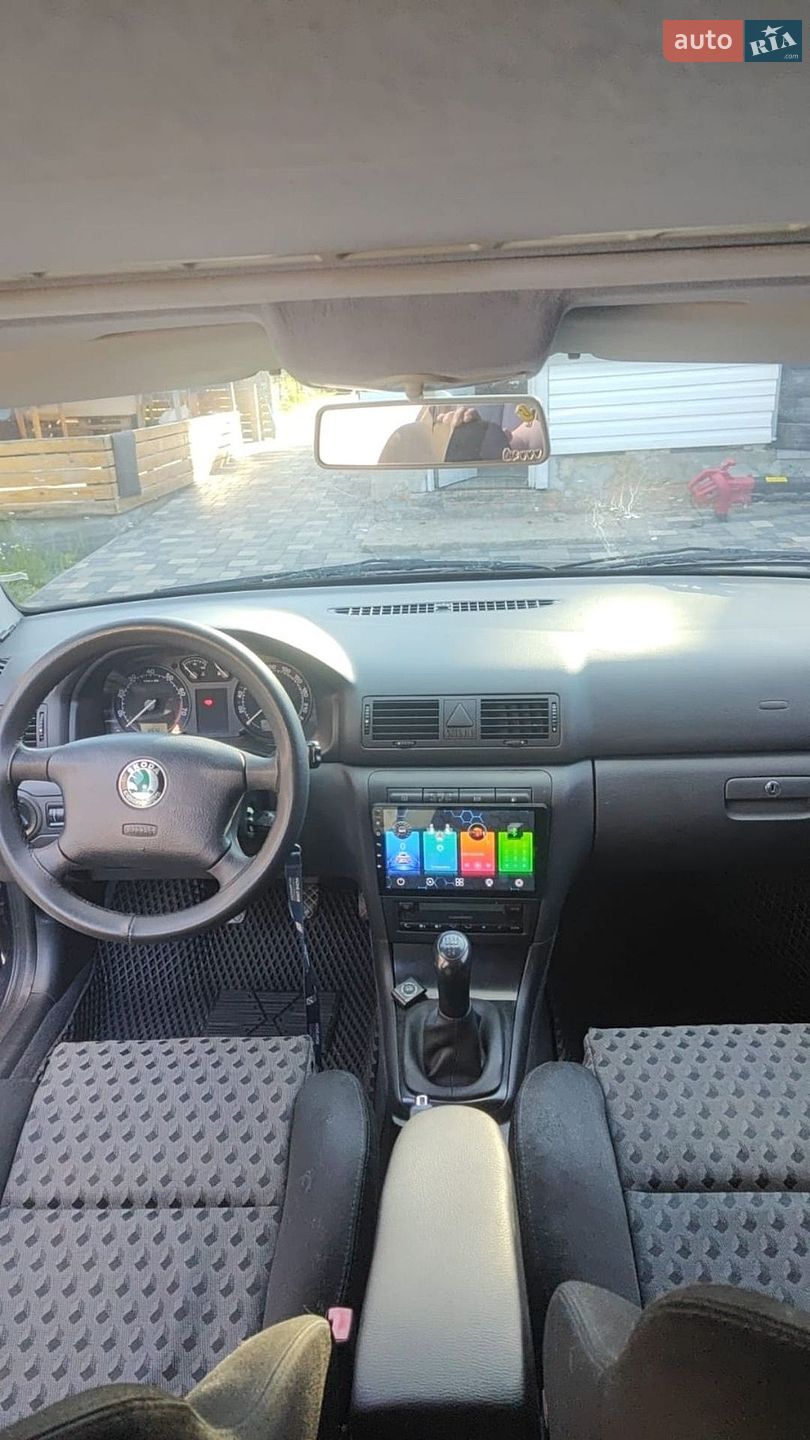 Skoda Octavia 2002 VIN TMBGL21U428558540 фото оголошення 4 з 9