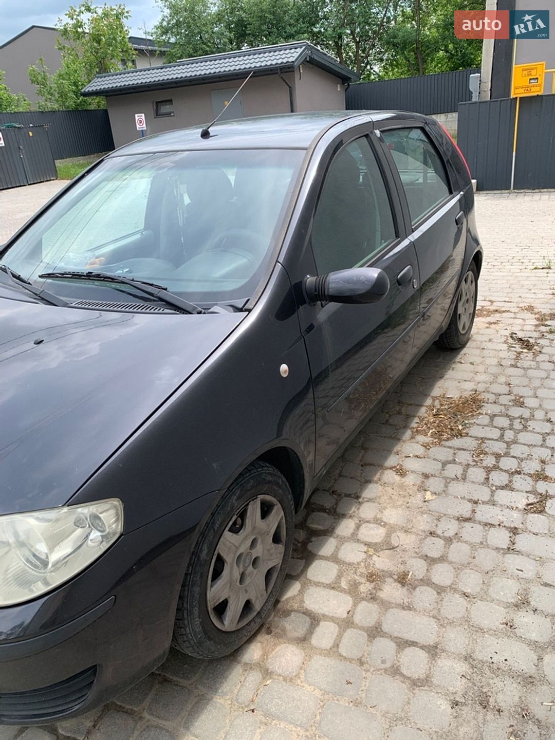 Fiat Punto 2004 VIN ZFA18800005289913 фото оголошення 3 з 15