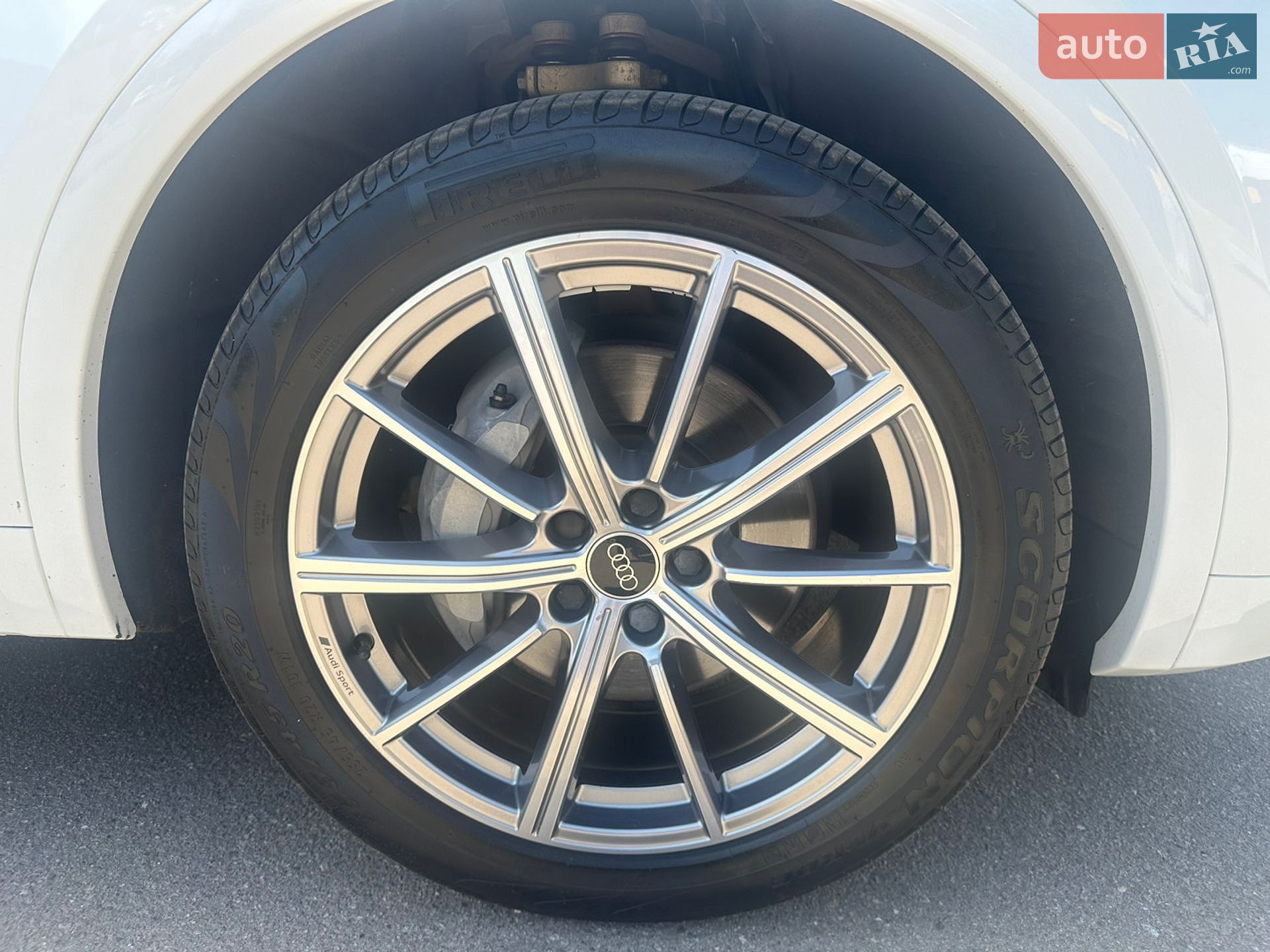 Audi Q5 2023 VIN WA1E2AFY4P2148552 фото оголошення 7 з 18