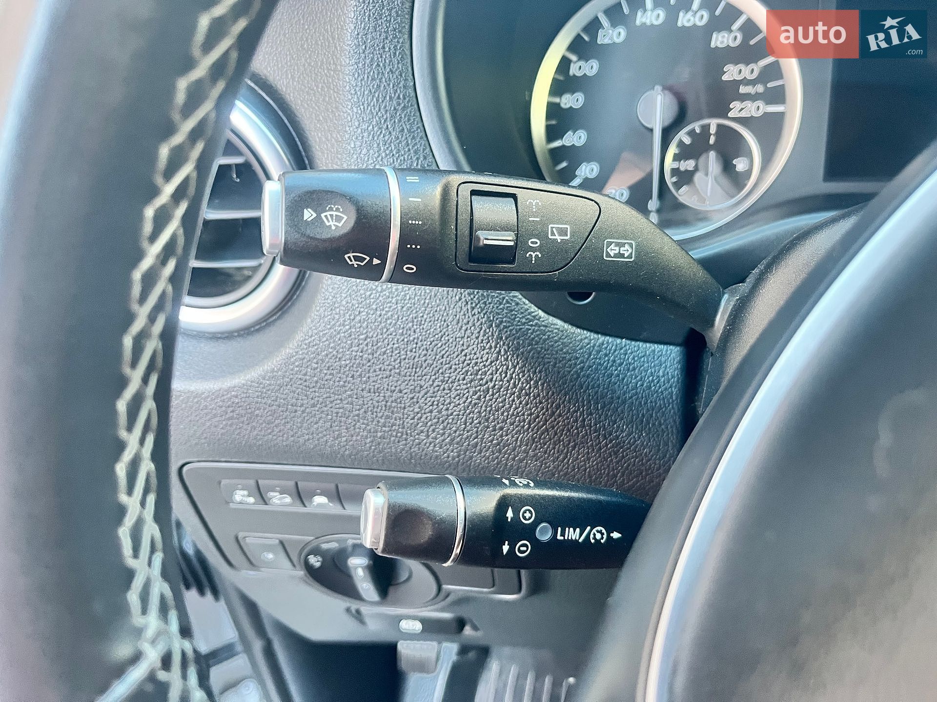 Mercedes-Benz Vito 2017 VIN WDF44770313376823 фото оголошення 24 з 105