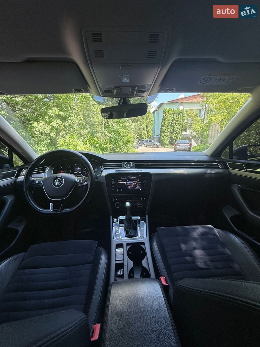 Volkswagen Passat 2017 VIN WVWZZZ3CZJE006437 фото оголошення 11 з 21