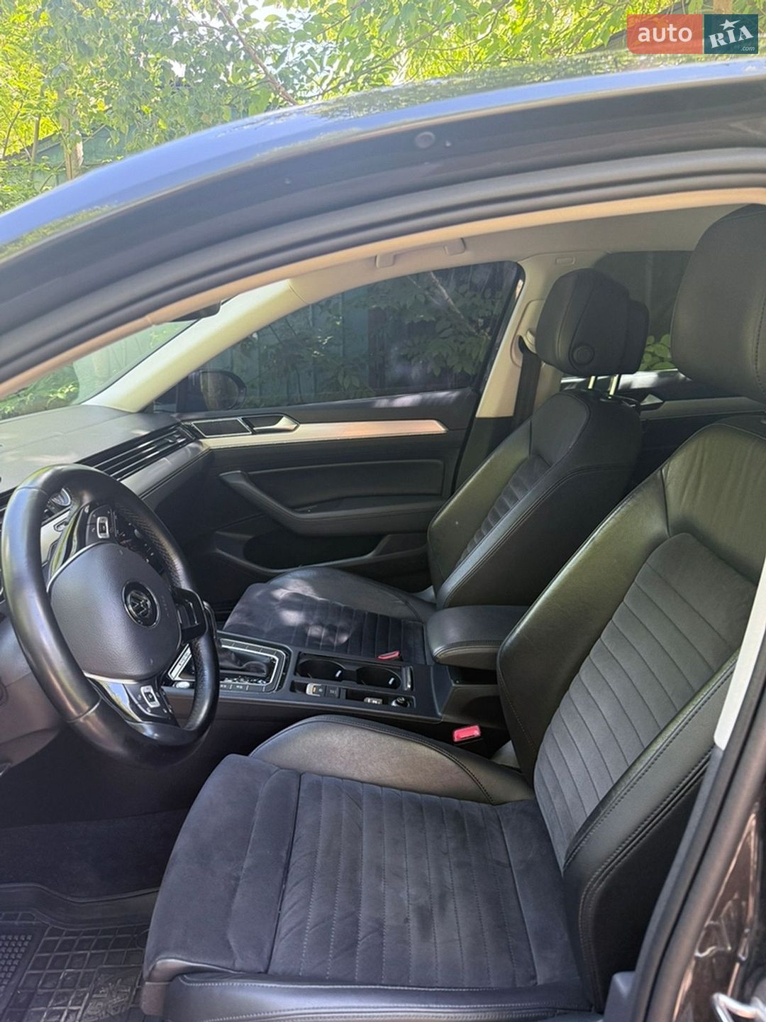 Volkswagen Passat 2017 VIN WVWZZZ3CZJE006437 фото оголошення 7 з 21