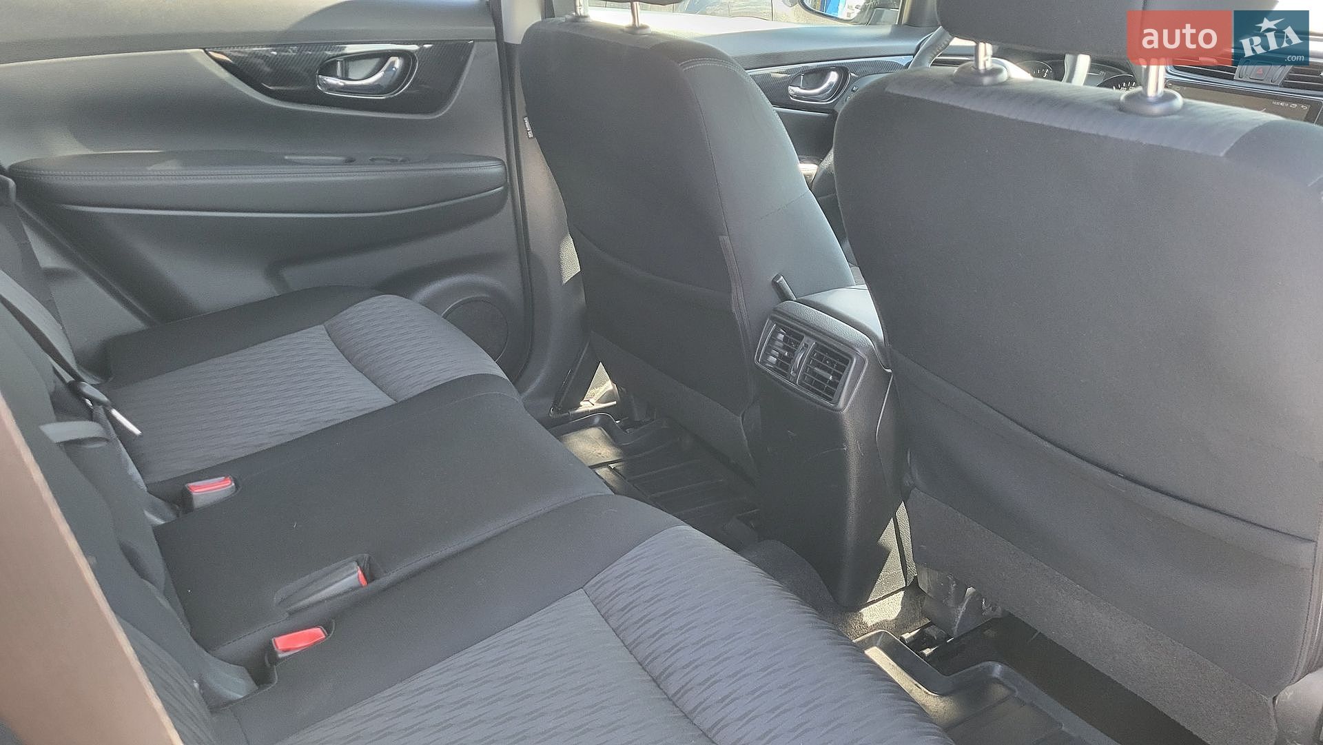 Nissan X-Trail 2021 VIN JN1TCAT32U0125381 фото оголошення 32 з 39