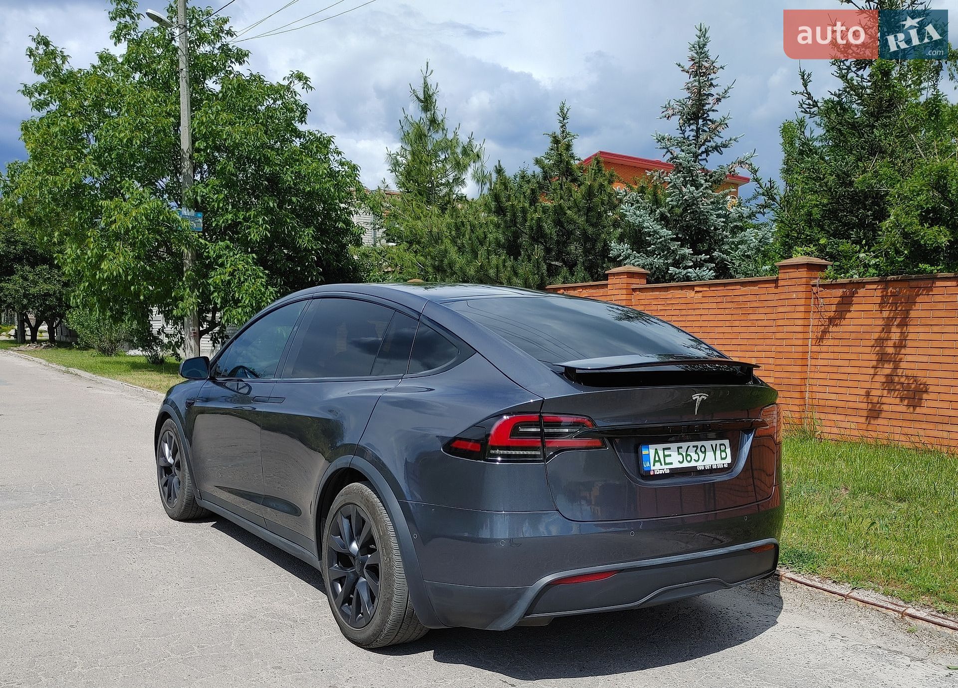 Tesla Model X 2022 VIN 7SAXCDE51NF343042 фото оголошення 2 з 8