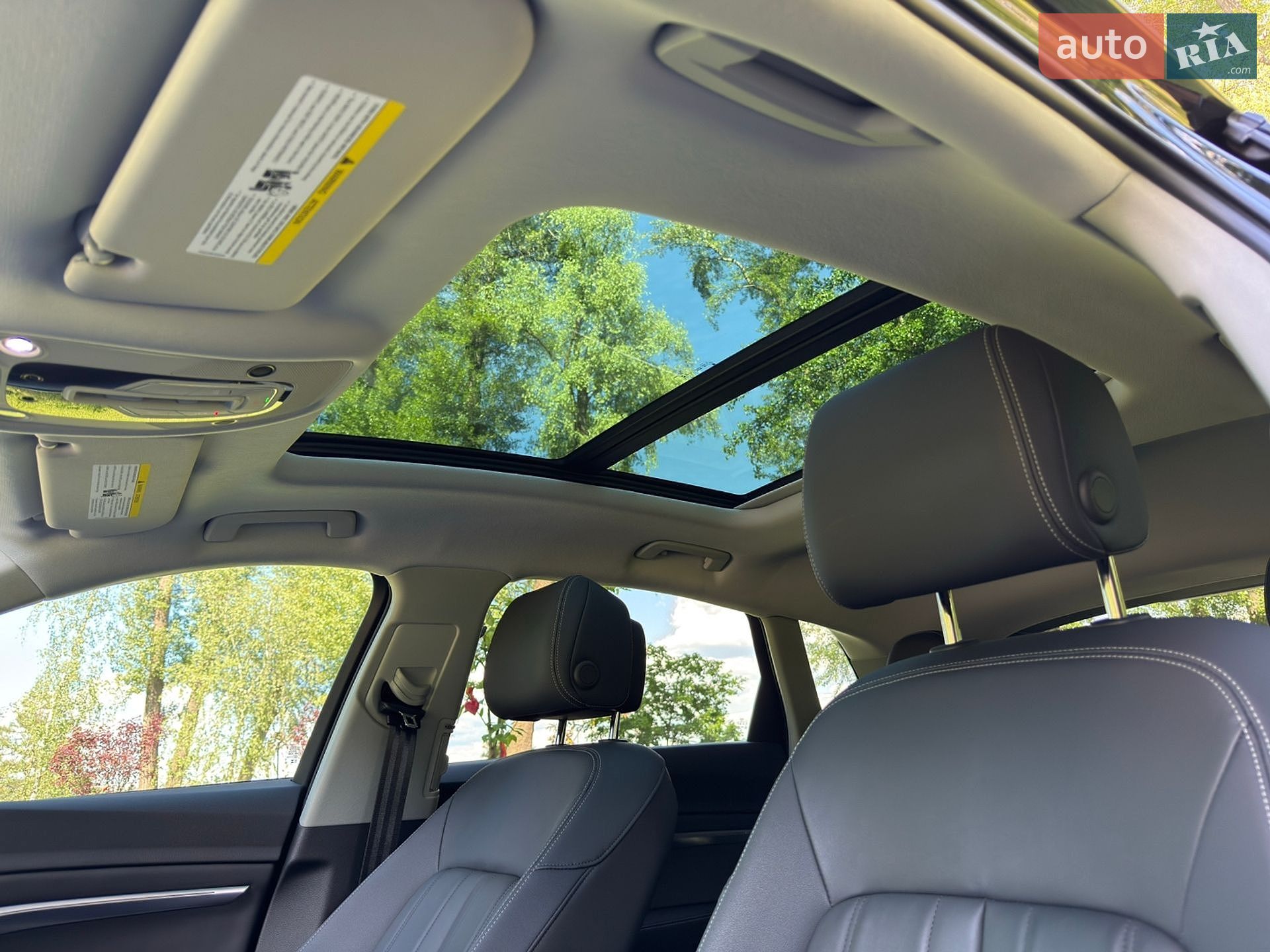 Audi Q8 e-tron 2023 VIN WA14AAGE1RB034188 фото оголошення 2 з 60