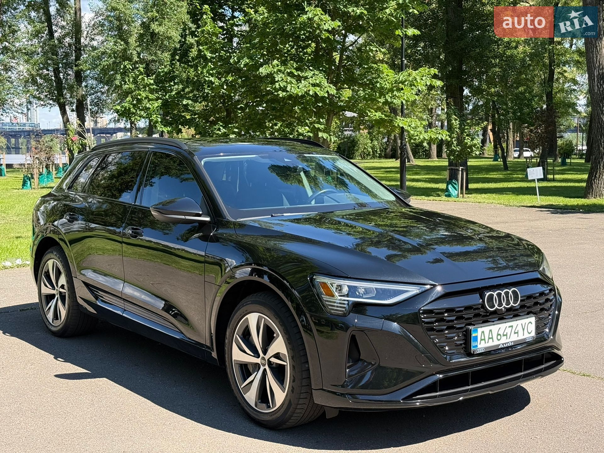 Audi Q8 e-tron 2023 VIN WA14AAGE1RB034188 фото оголошення 58 з 60