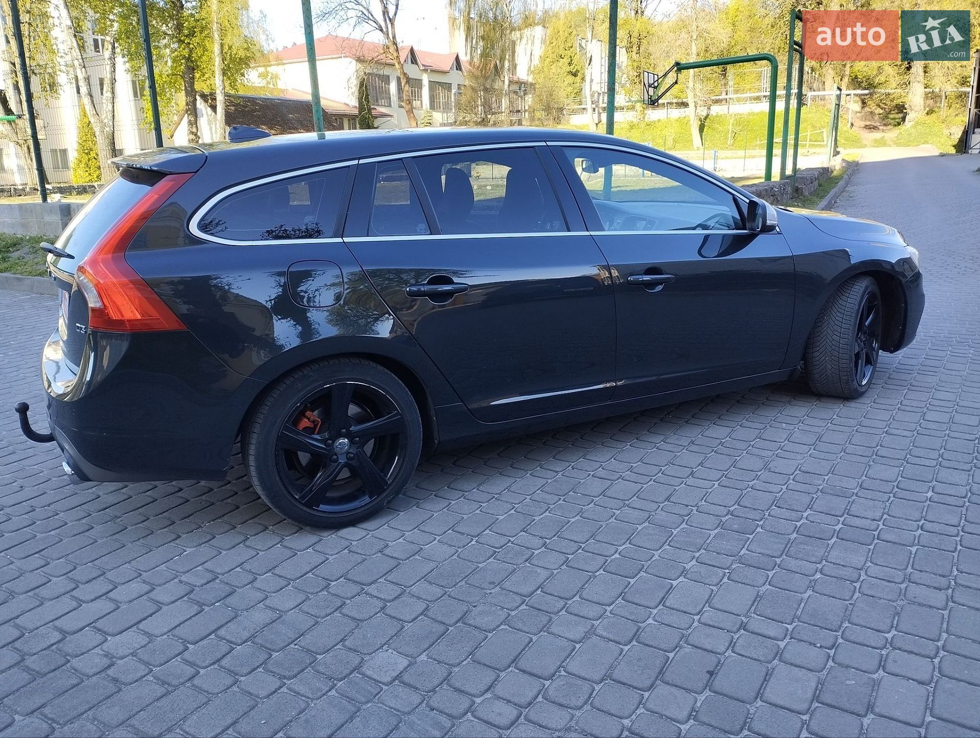 Volvo V60 2015 VIN YV1FW7980G1295949 фото оголошення 5 з 30