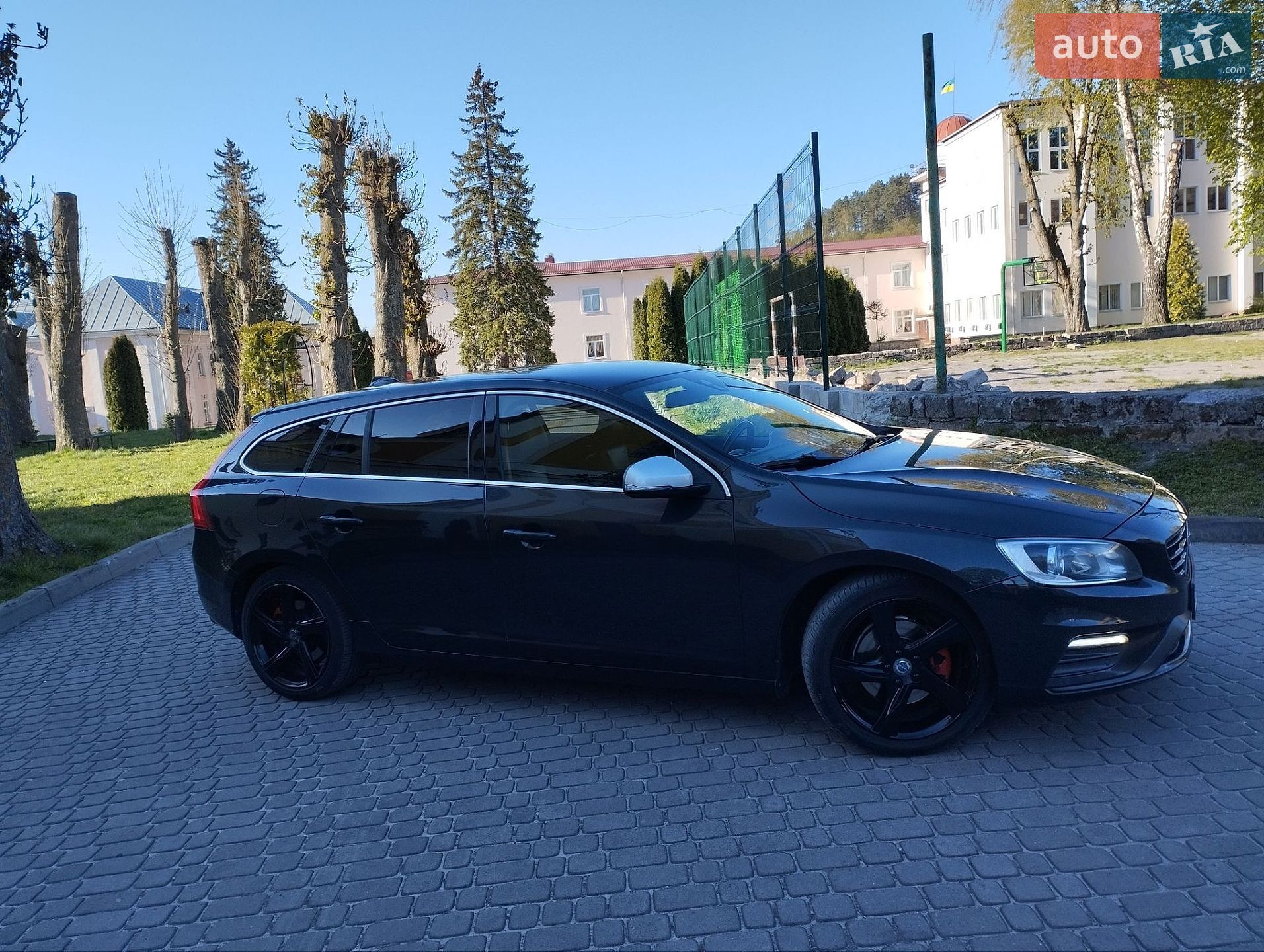 Volvo V60 2015 VIN YV1FW7980G1295949 фото оголошення 6 з 30