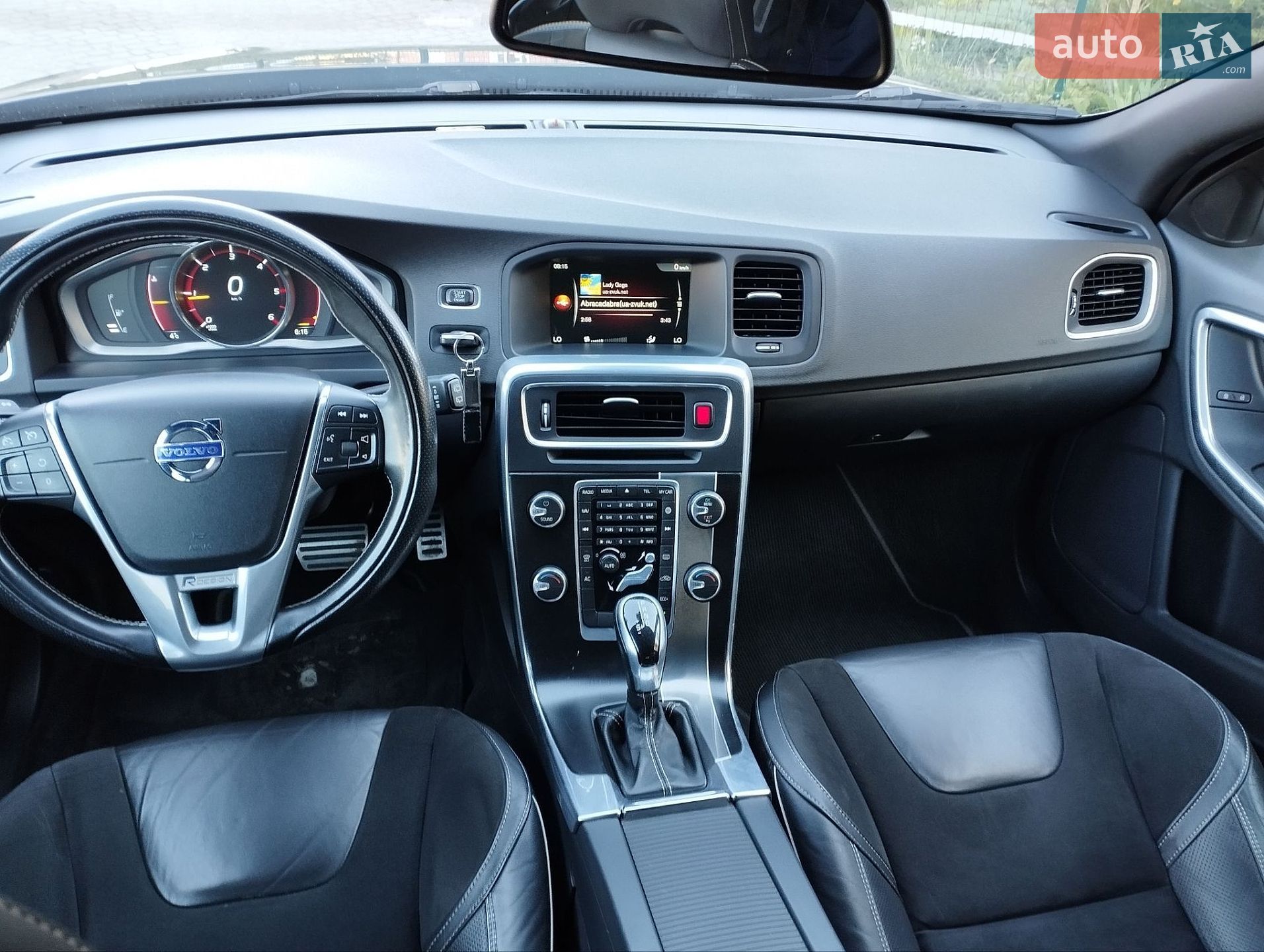 Volvo V60 2015 VIN YV1FW7980G1295949 фото оголошення 29 з 30