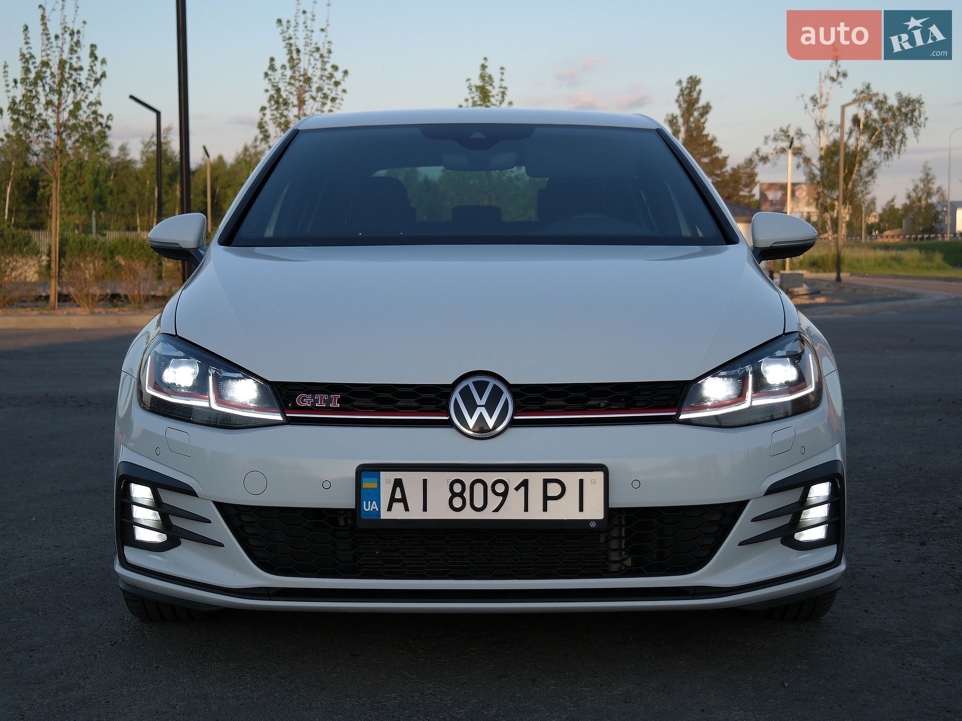 Volkswagen Golf GTI 2019 VIN WVWZZZAUZLW022777 фото оголошення 3 з 93
